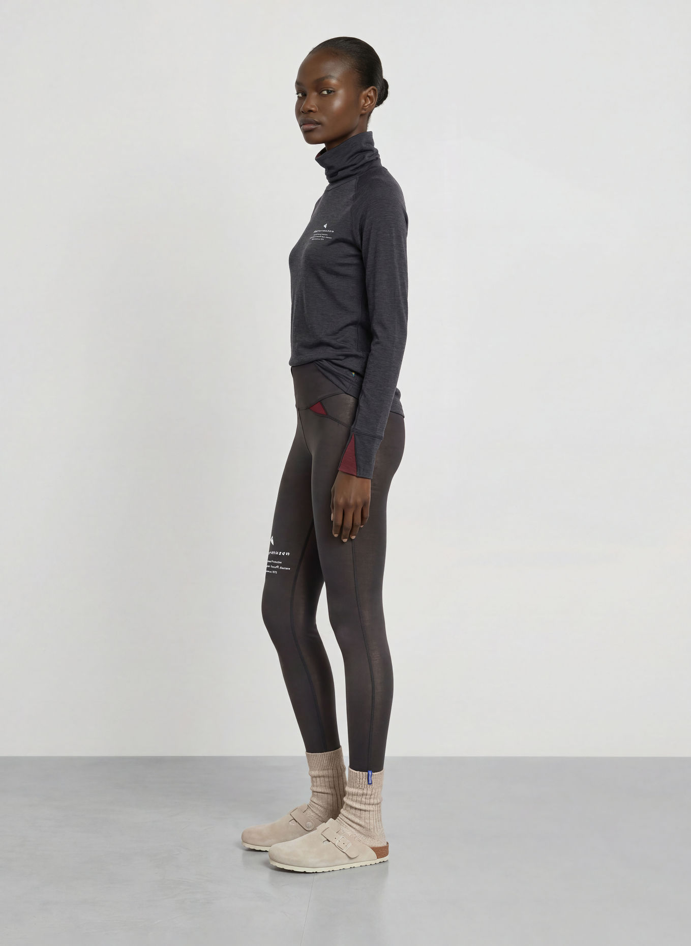 Klättermusen FAFNE Base Layer: BLACK / DARK RED