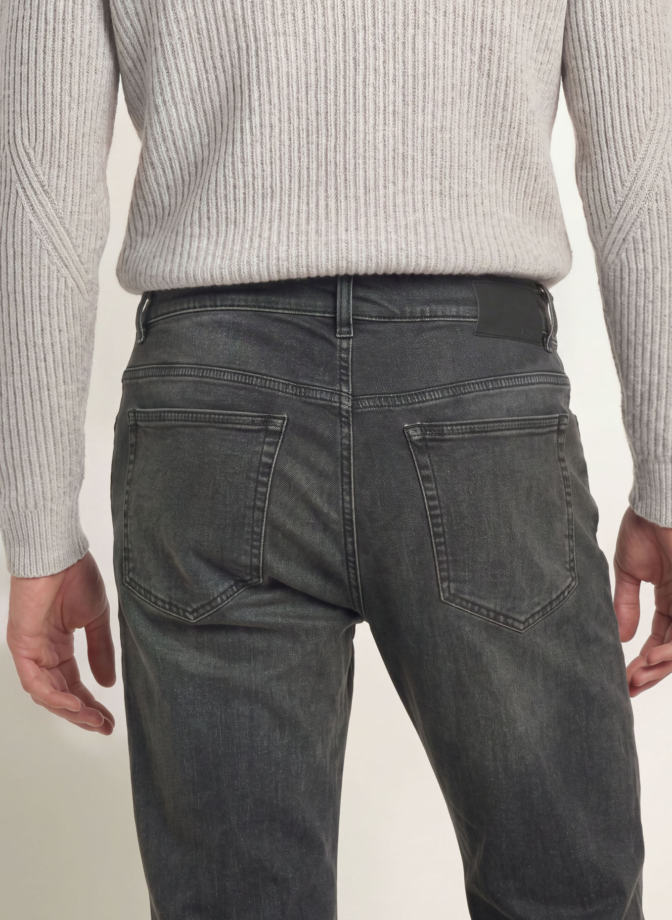 PAUL Blugi PAUL cu croială conică: 4748 Black Denim