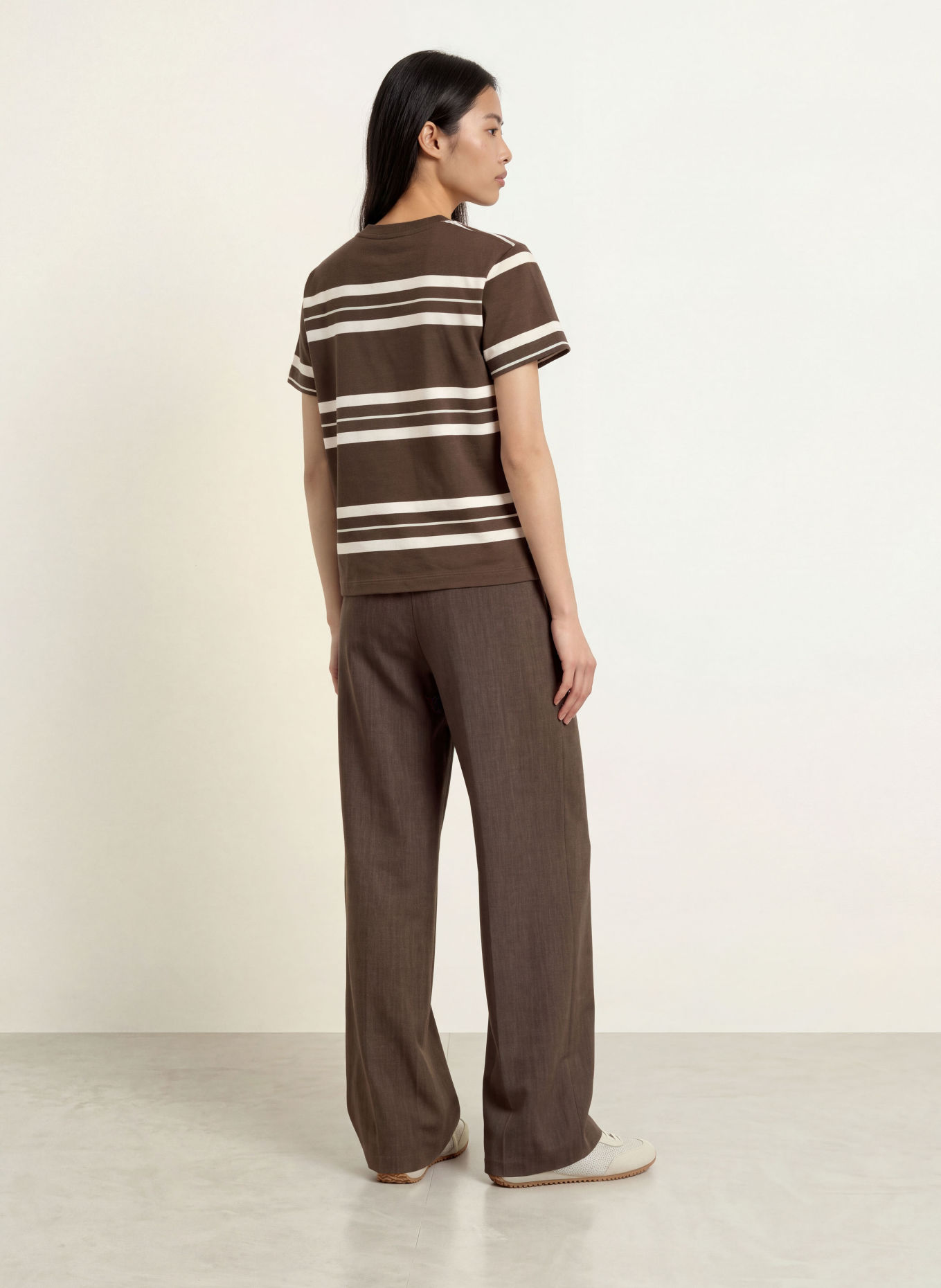 minimum LILOU T-shirt: DARK BROWN / CREAM