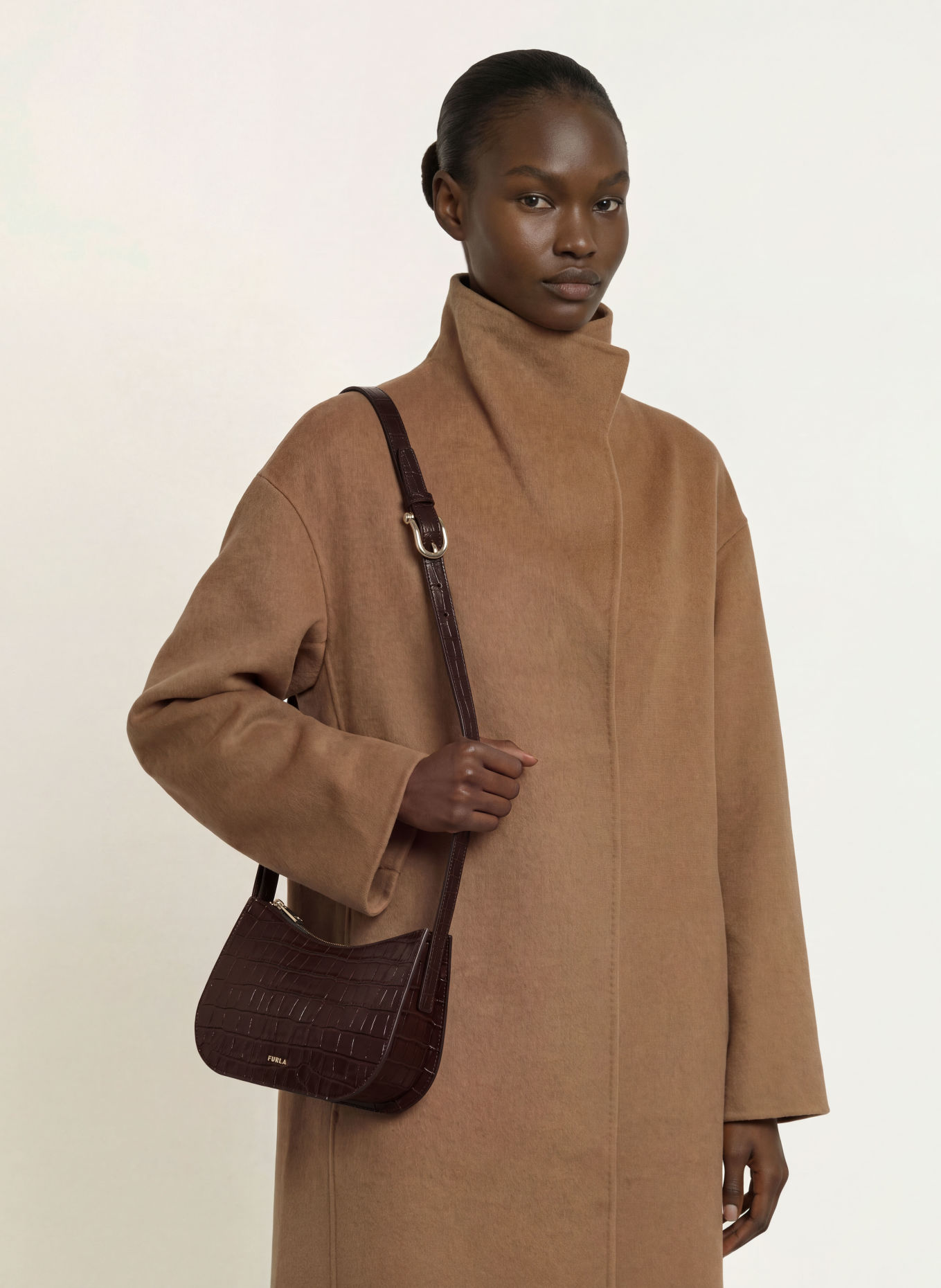FURLA SARA SMALL Shoulder Bag: DARK BROWN / GOLD