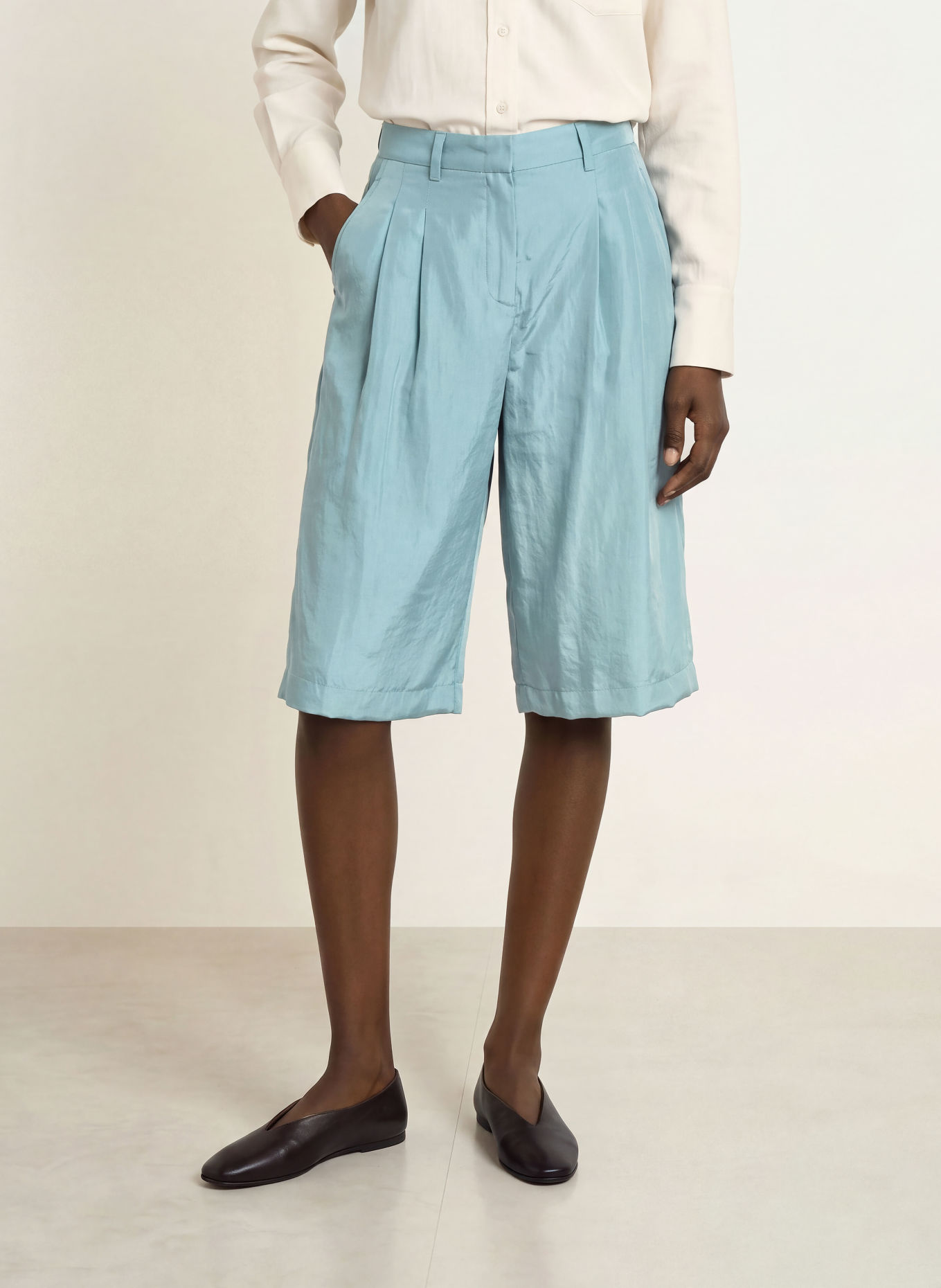 RAFFAELLO ROSSI MALOU Satin Bermudas: LIGHT BLUE