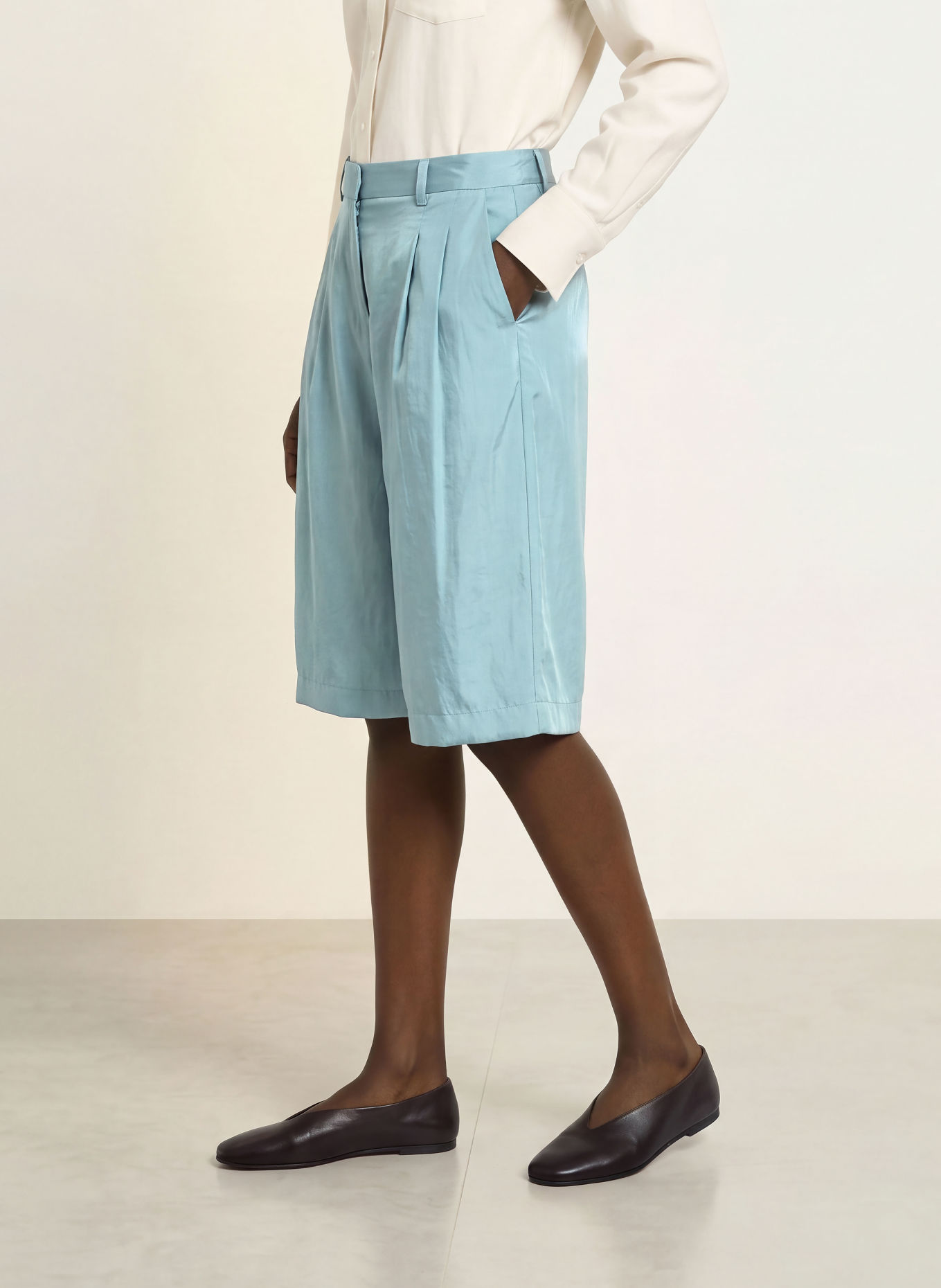RAFFAELLO ROSSI MALOU Satin Bermudas: LIGHT BLUE