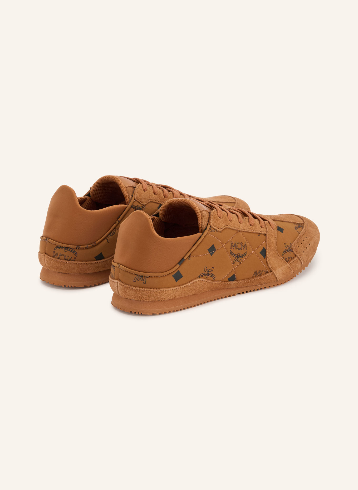 MCM FEDERLITE Sneakers: COGNAC / BLACK