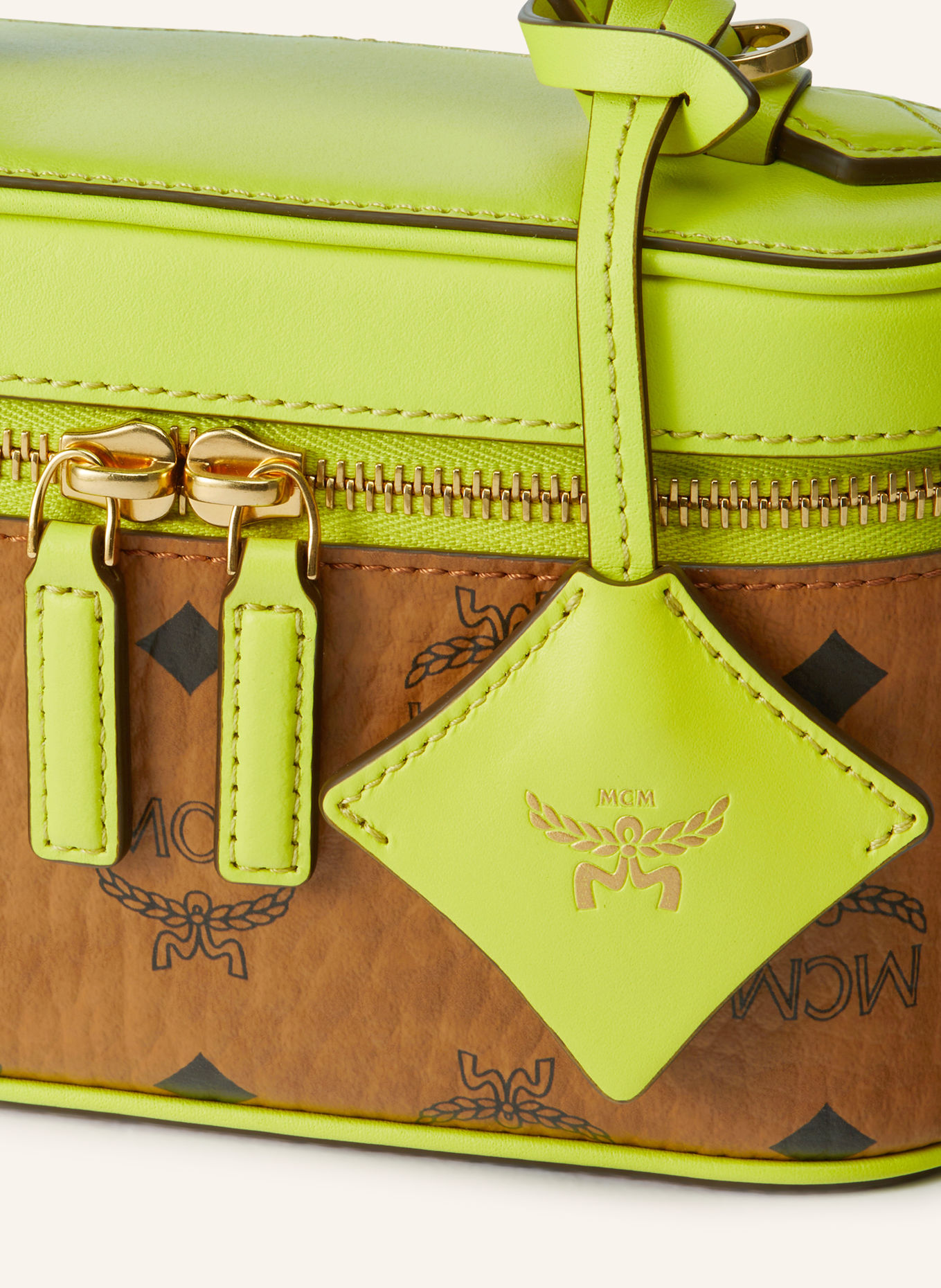 MCM Handtasche AREN VI: BRAUN / GOLD / NEONGELB