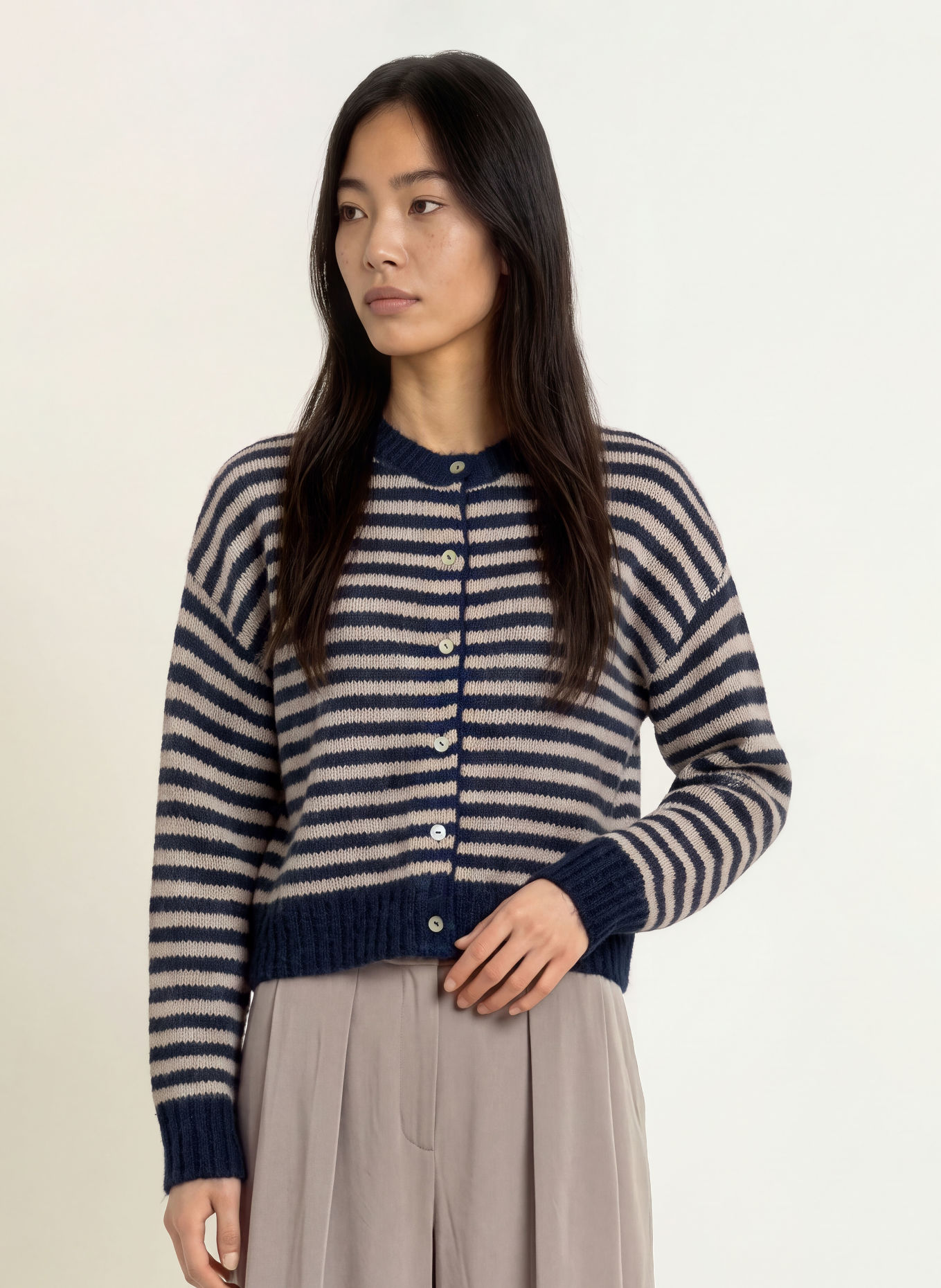 NEO NOIR Strickjacke ISANA: BEIGE / DUNKELBLAU