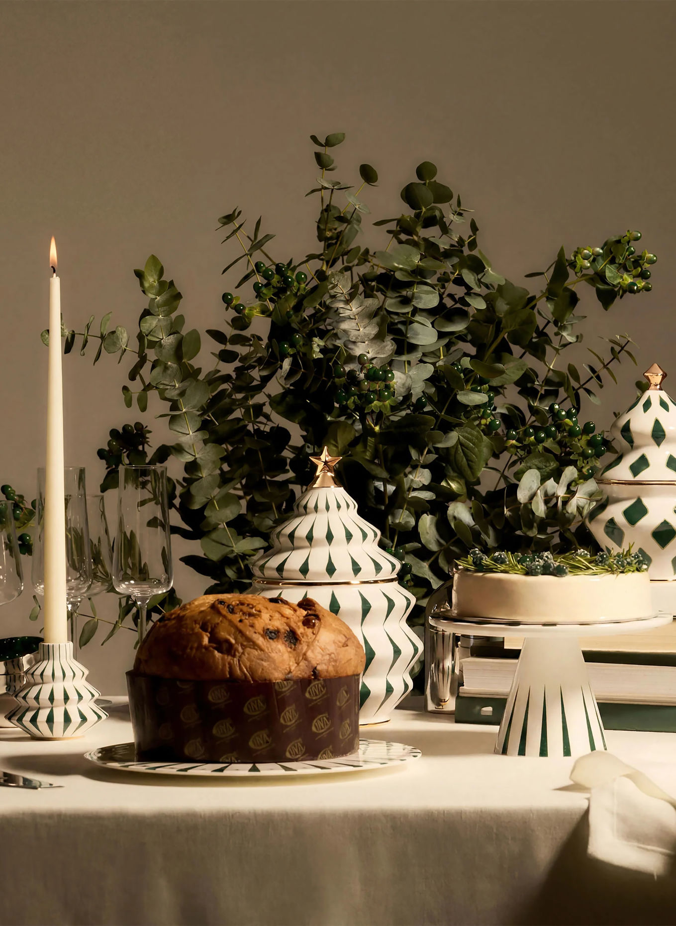ALESSI Boîte de conservation DELIGHT: GROEN / OR / BLANC