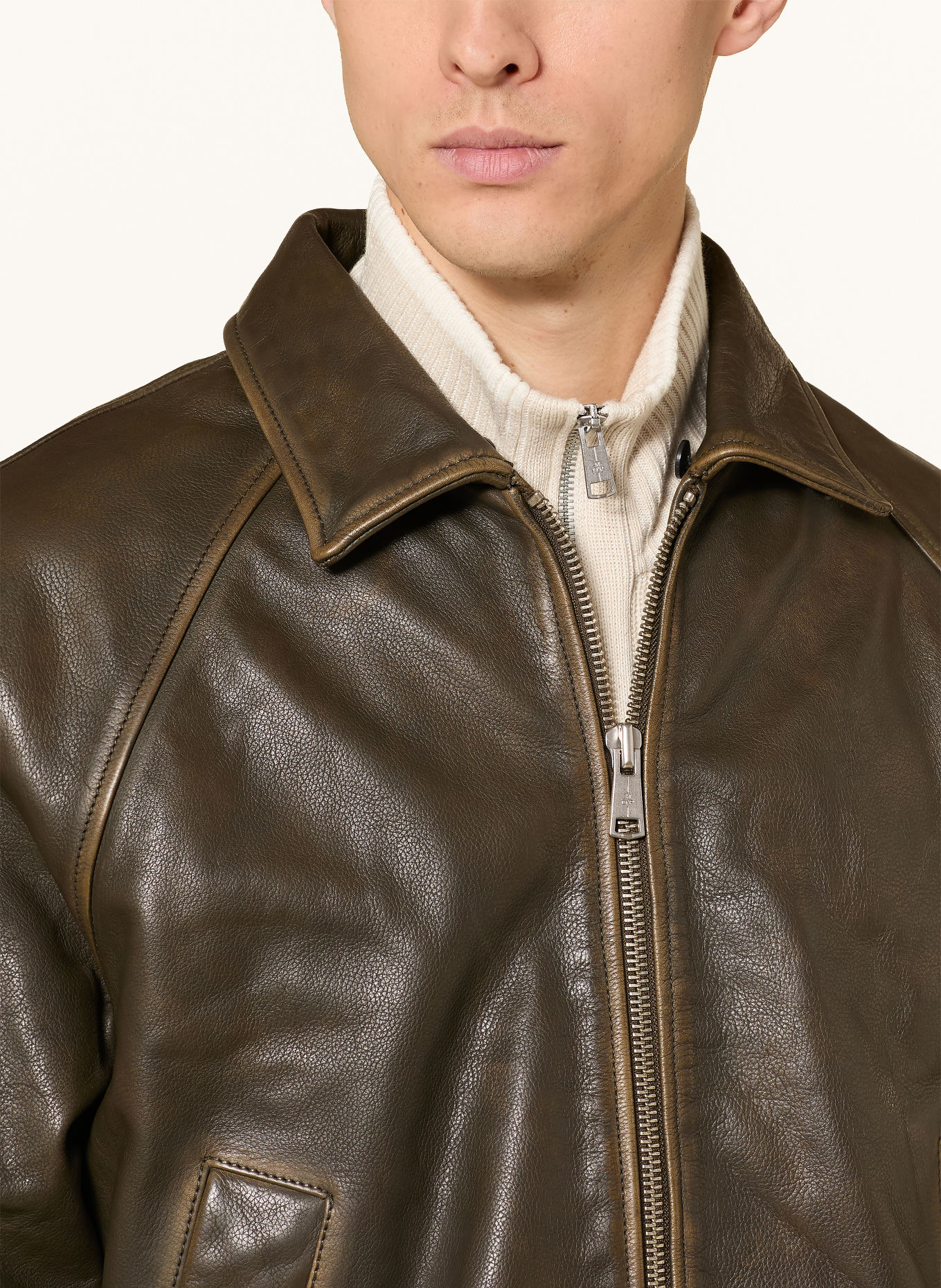 Marc O'Polo Blouson en cuir avec col en fausse fourrure amovible: OLIVE