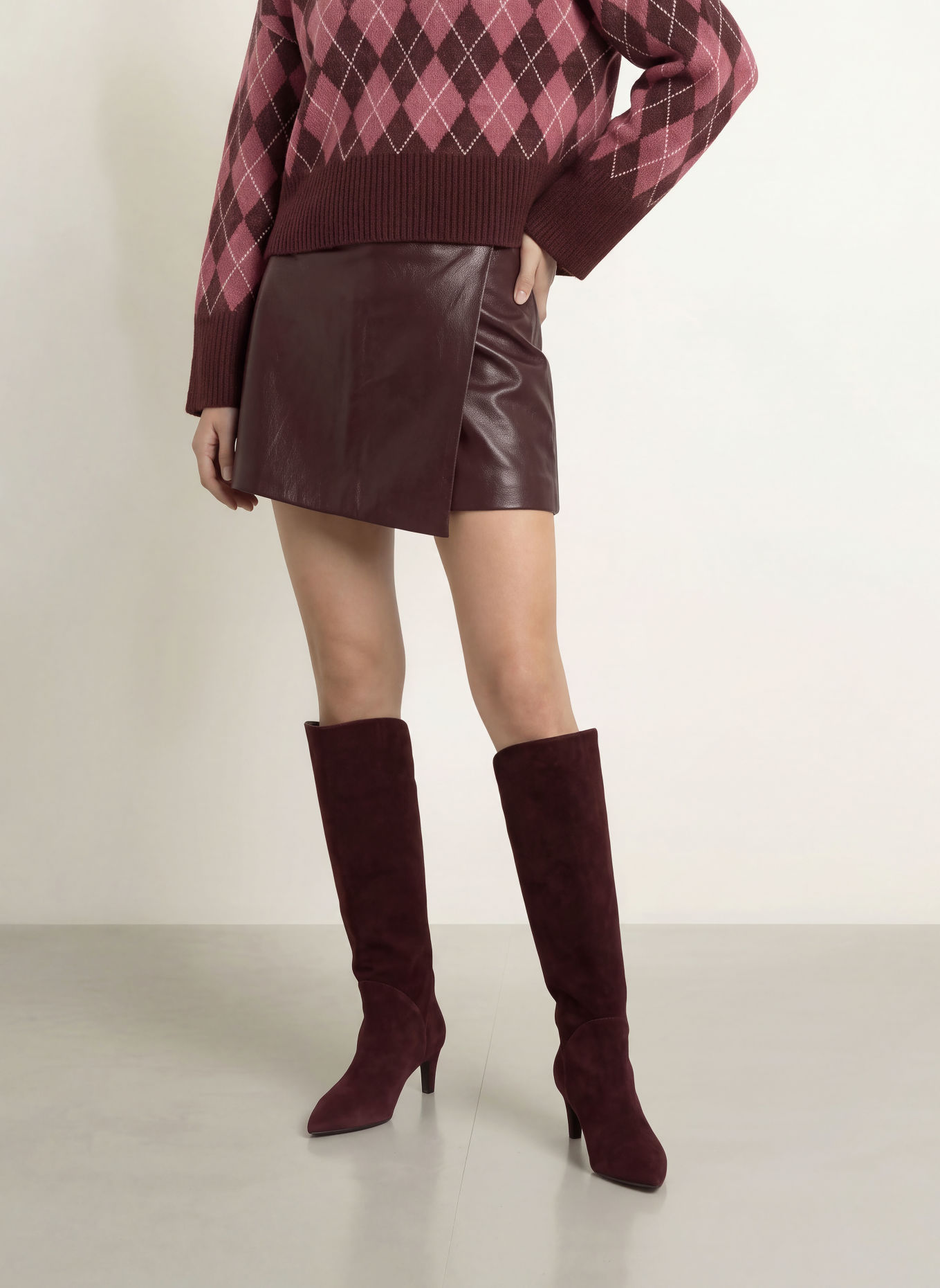 NEO NOIR Skort ELAYNE in Lederoptik: DUNKELROT