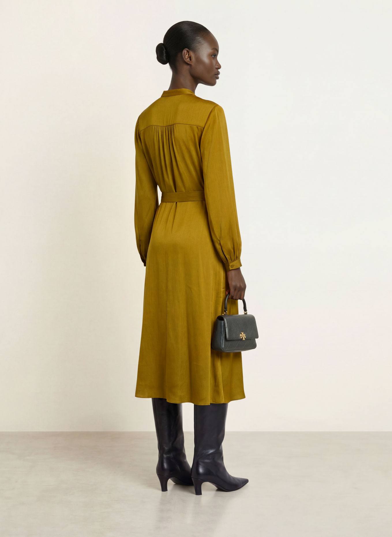 HOBBS Kjole KATIA: KHAKI