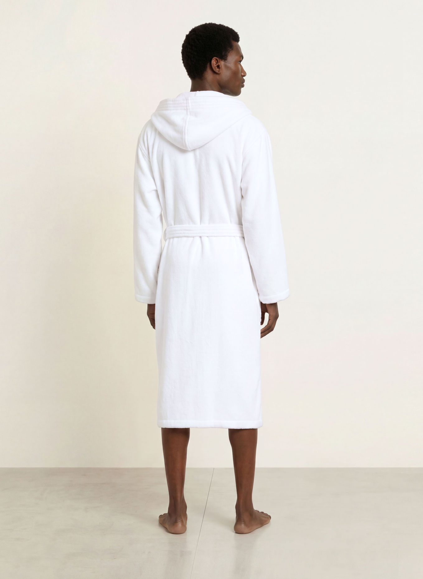 Cawö Men's WTH Hooded Bathrobe: WHITE