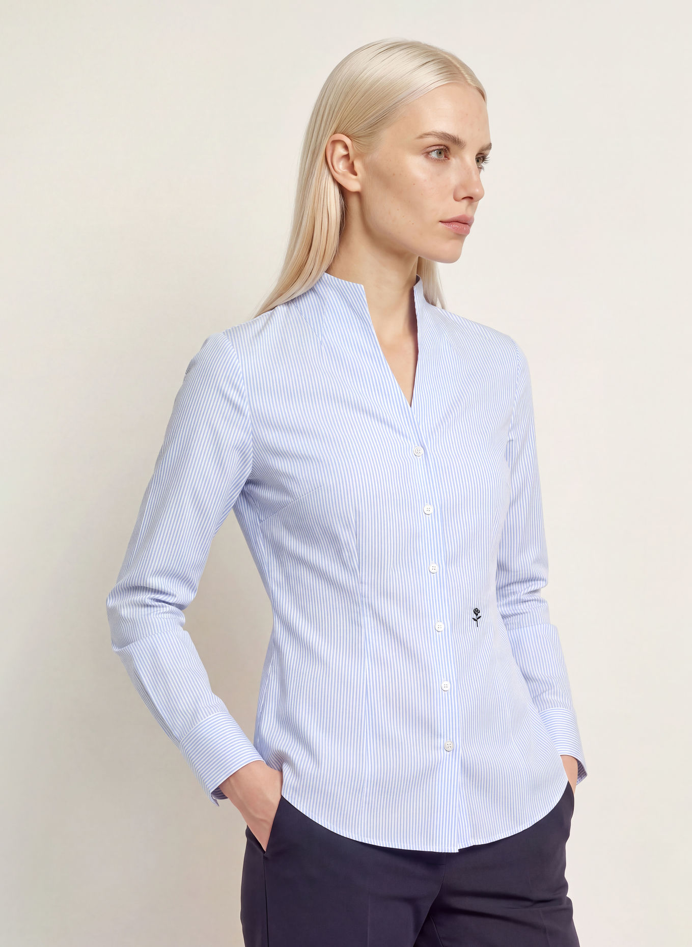seidensticker Bluse ALMUT: HELLBLAU / WEISS