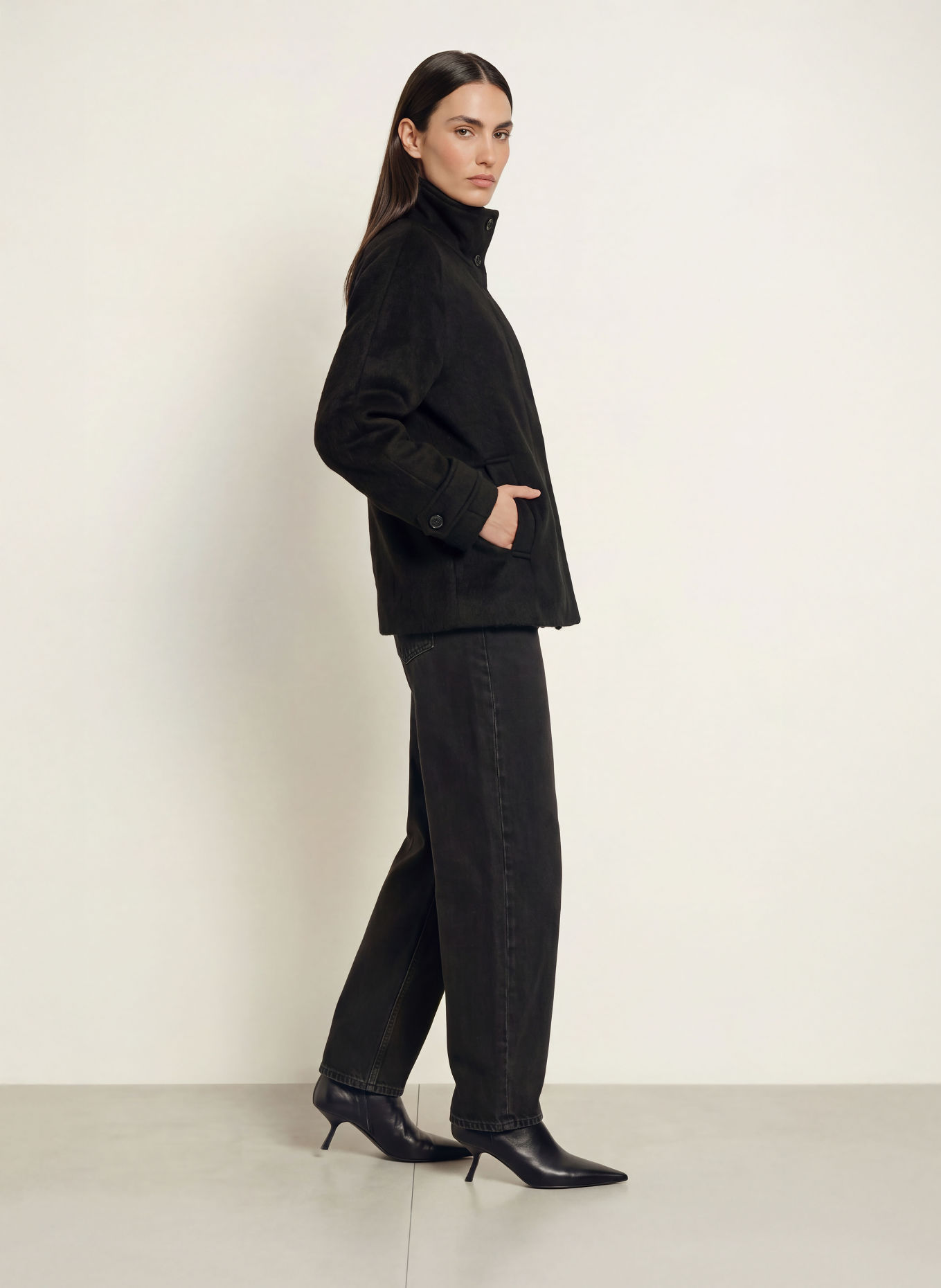 ARKET Jacke: SCHWARZ