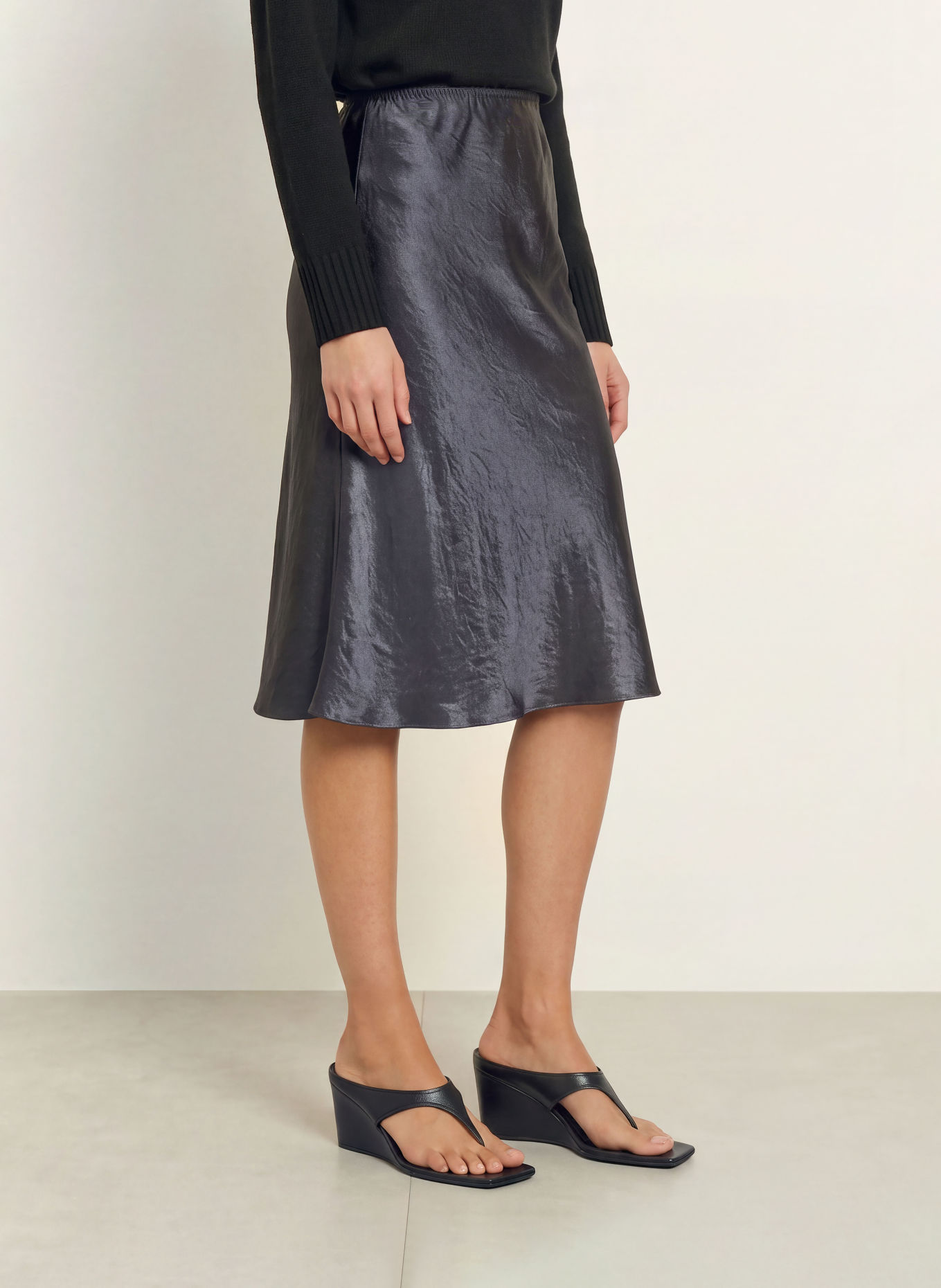 ARKET Satin skirt: DARK GRAY