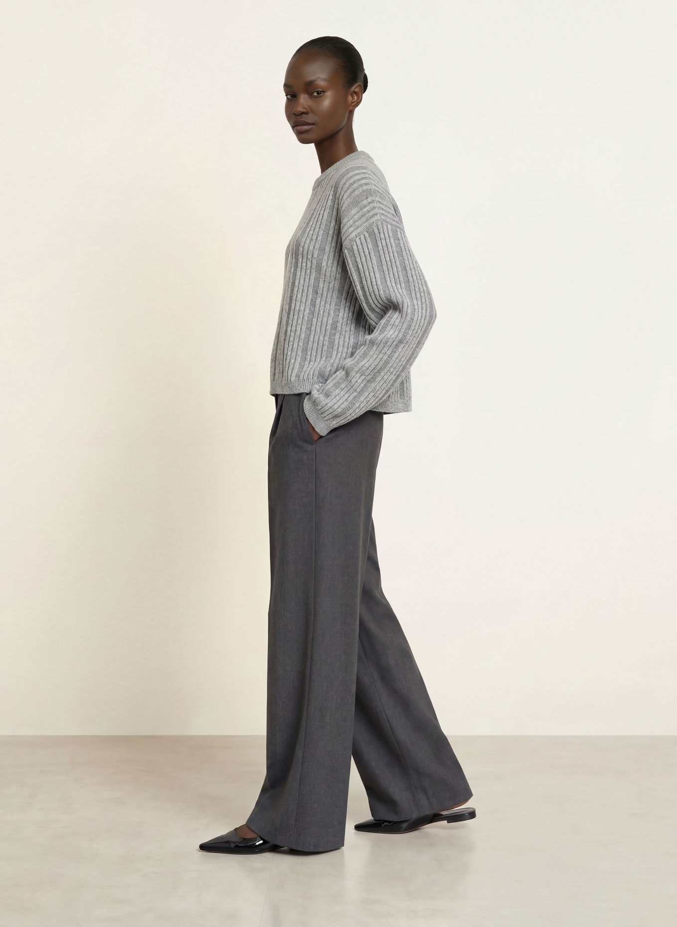 black palms NOVIE Sweater: GRAY / WHITE
