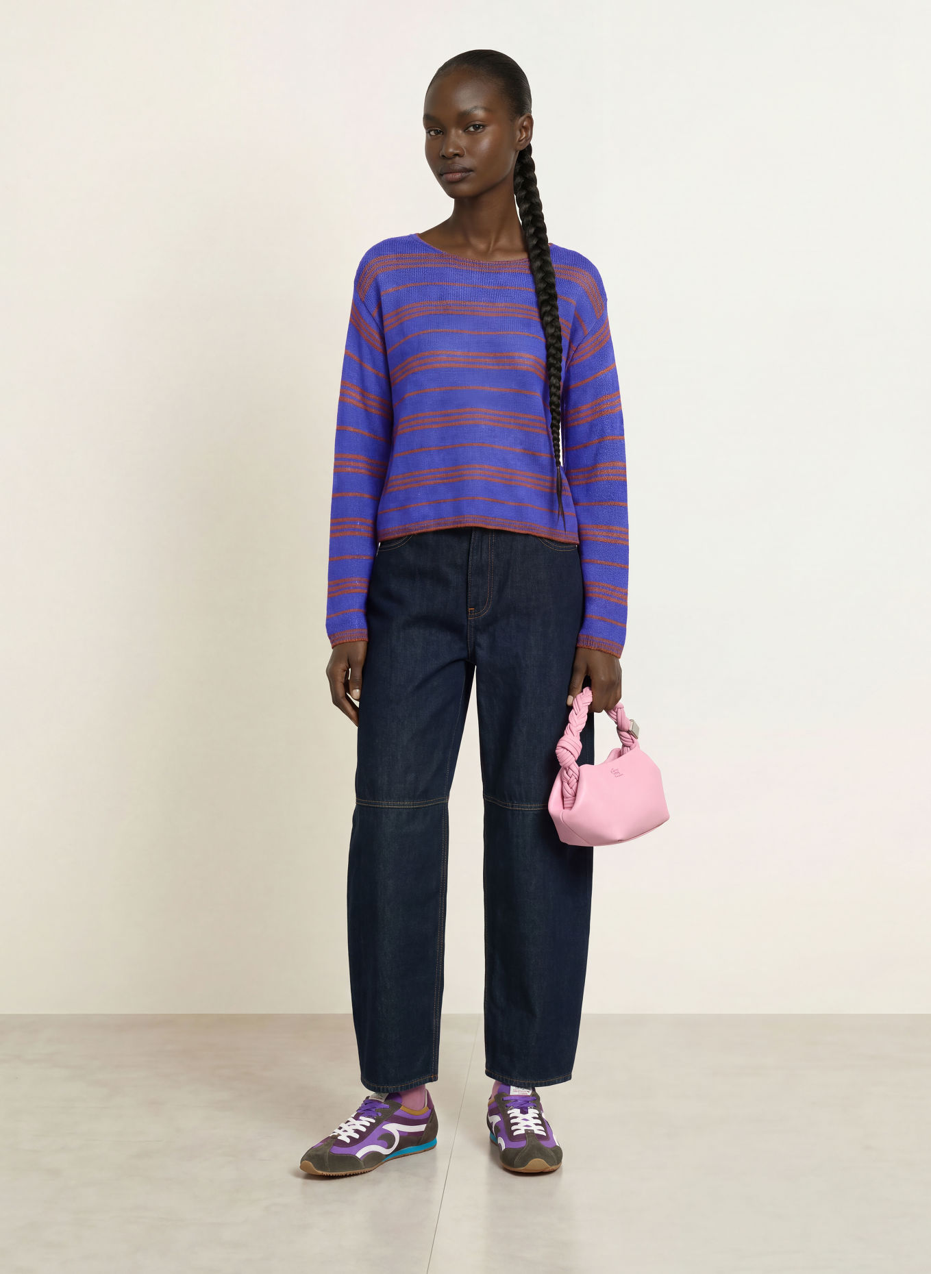 American Vintage Pull BODYROW: BLEU FONCÉ / MARRON