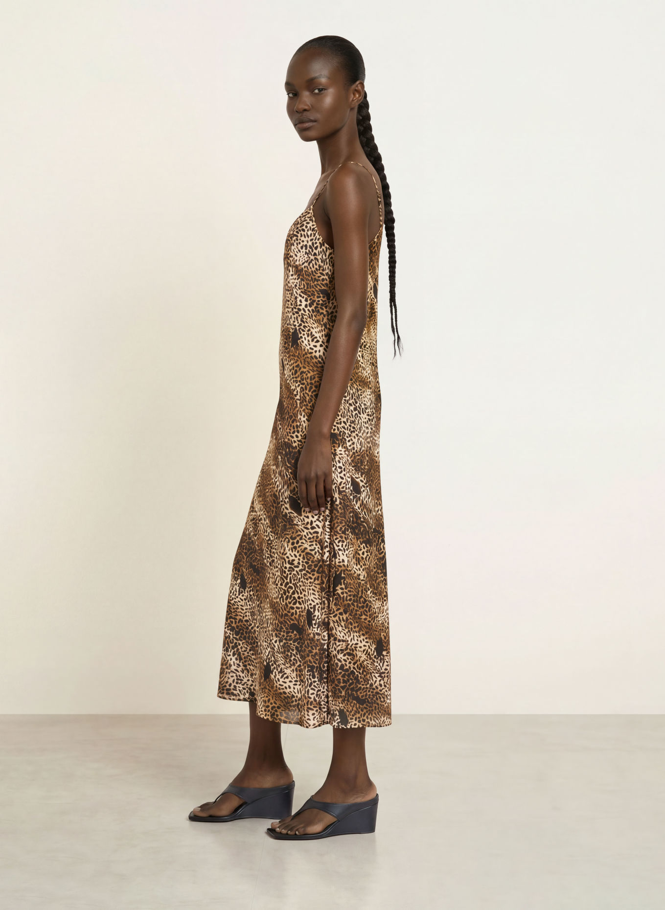 MARYAN MEHLHORN Beach dress: LIGHT BROWN / BLACK