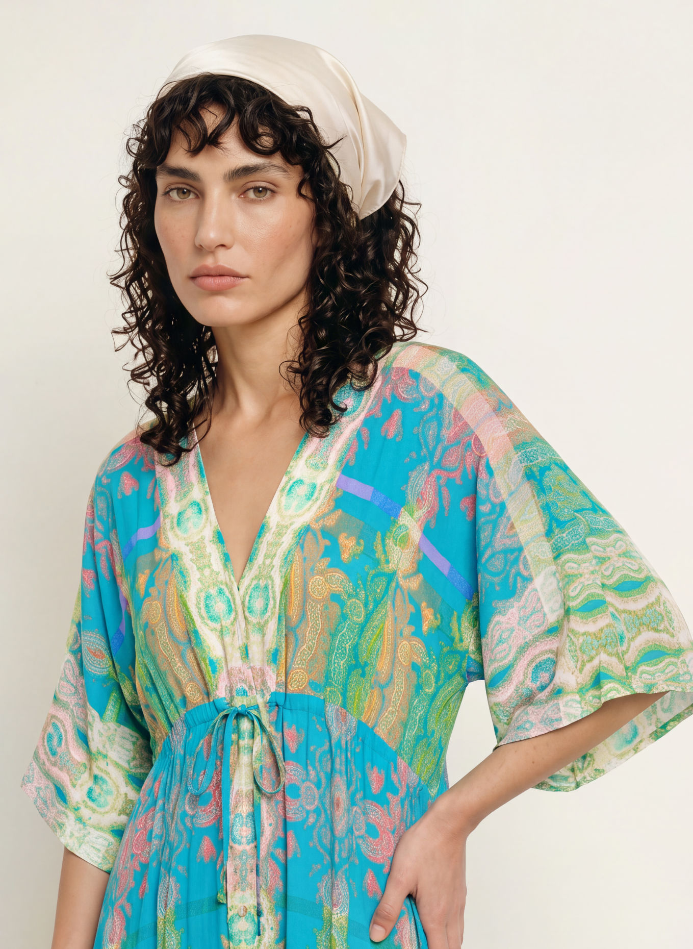 MARYAN MEHLHORN Beach dress with 3/4 sleeves: TURQUOISE / PINK / LIGHT GREEN