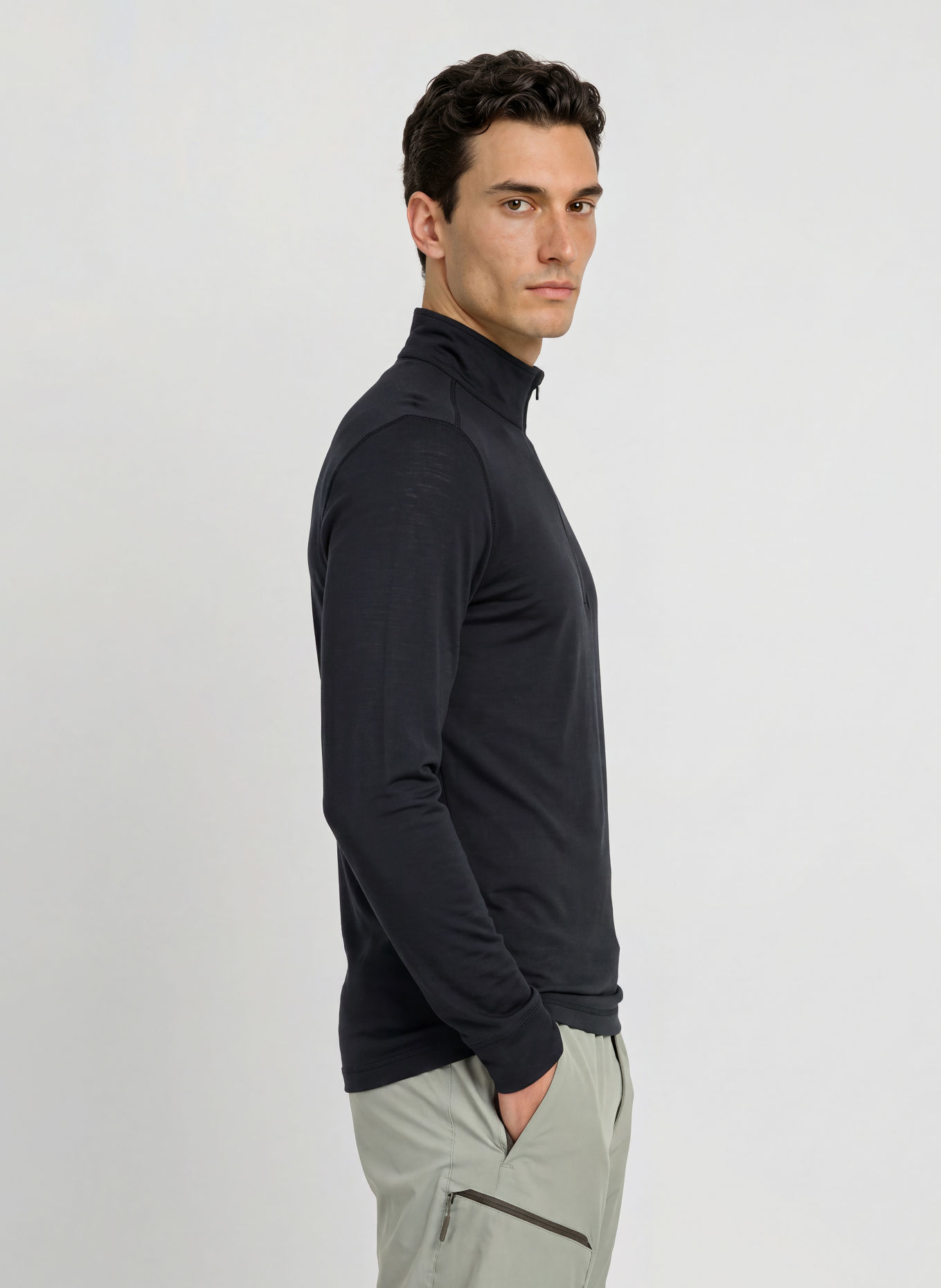 super.natural TUNDRA175 functional shirt with merino wool: BLACK