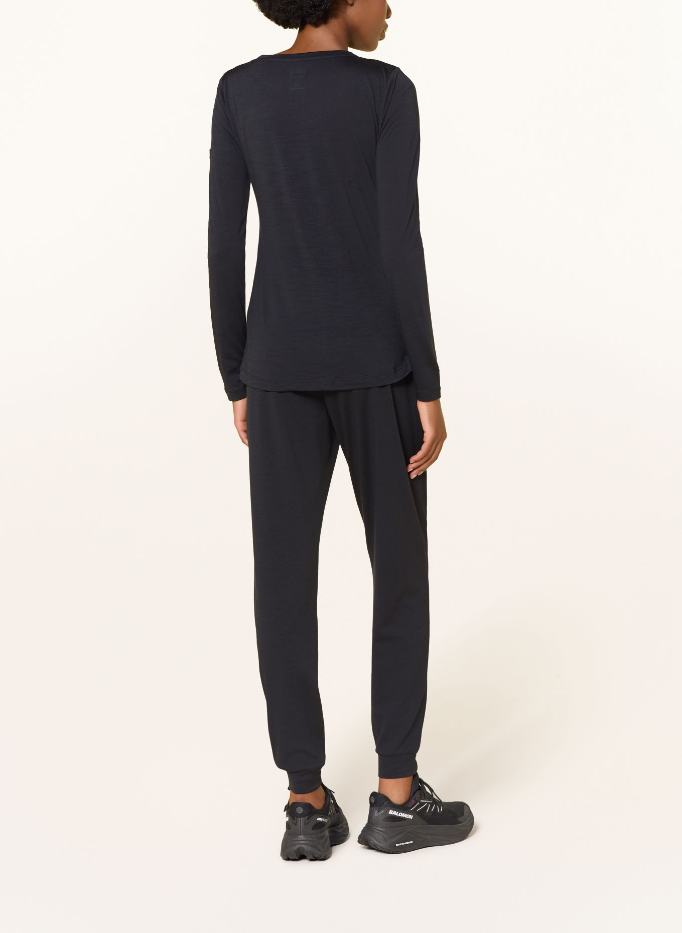 super.natural BERGGLÜCK Functional shirt: BLACK