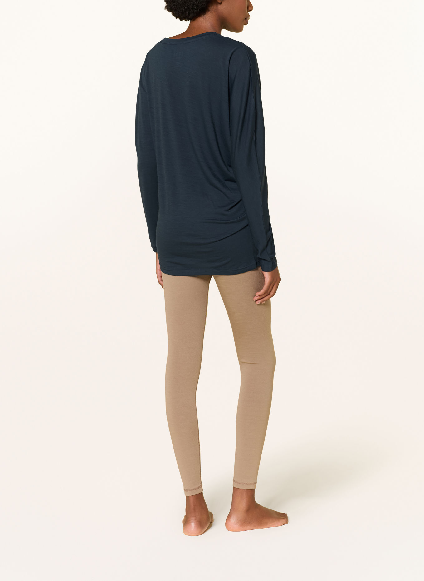 super.natural YOGA LOOSE Functional shirt with Merino Wool: DARK BLUE