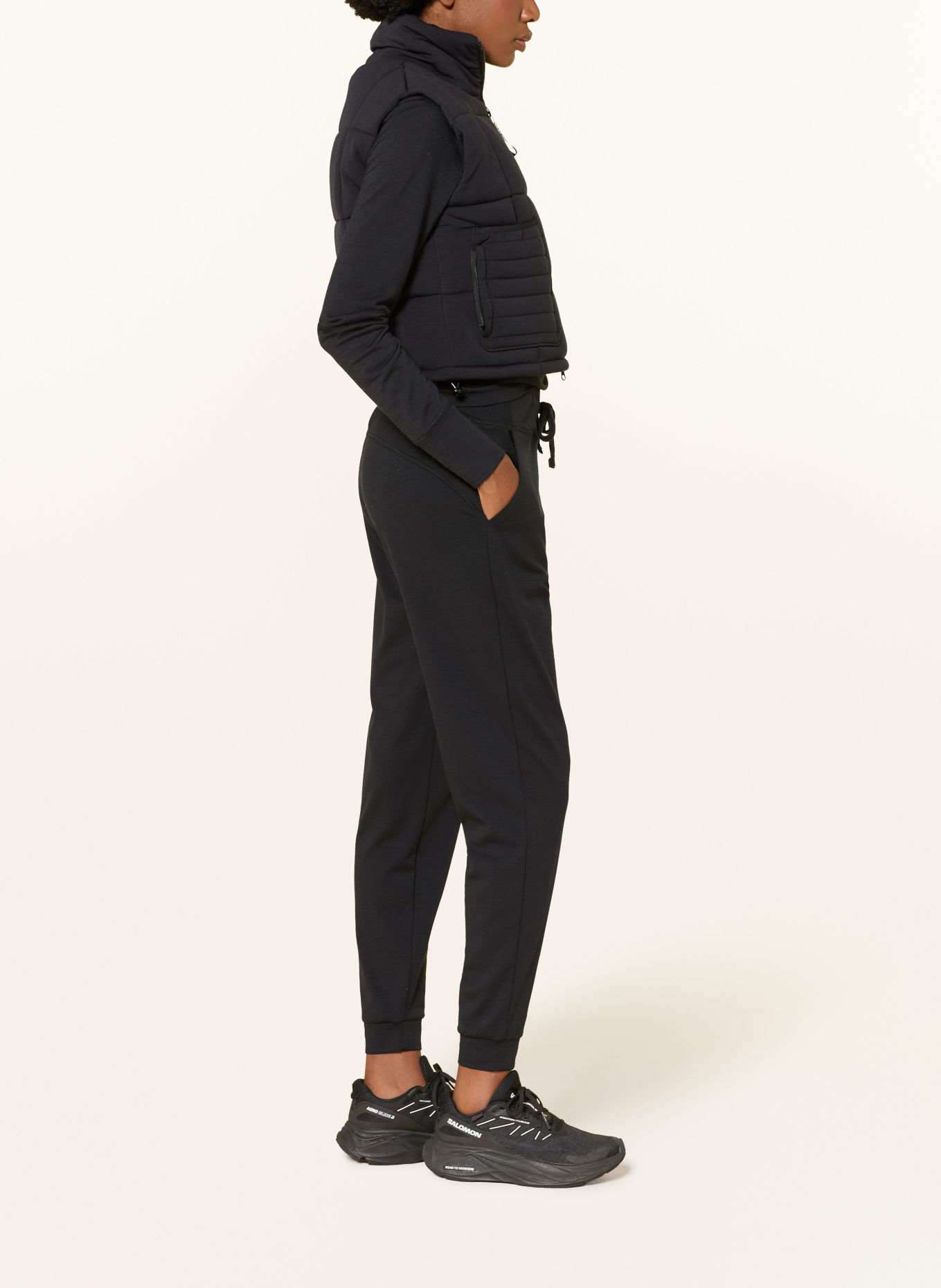super.natural Pantalon en molleton YOBO: NOIR