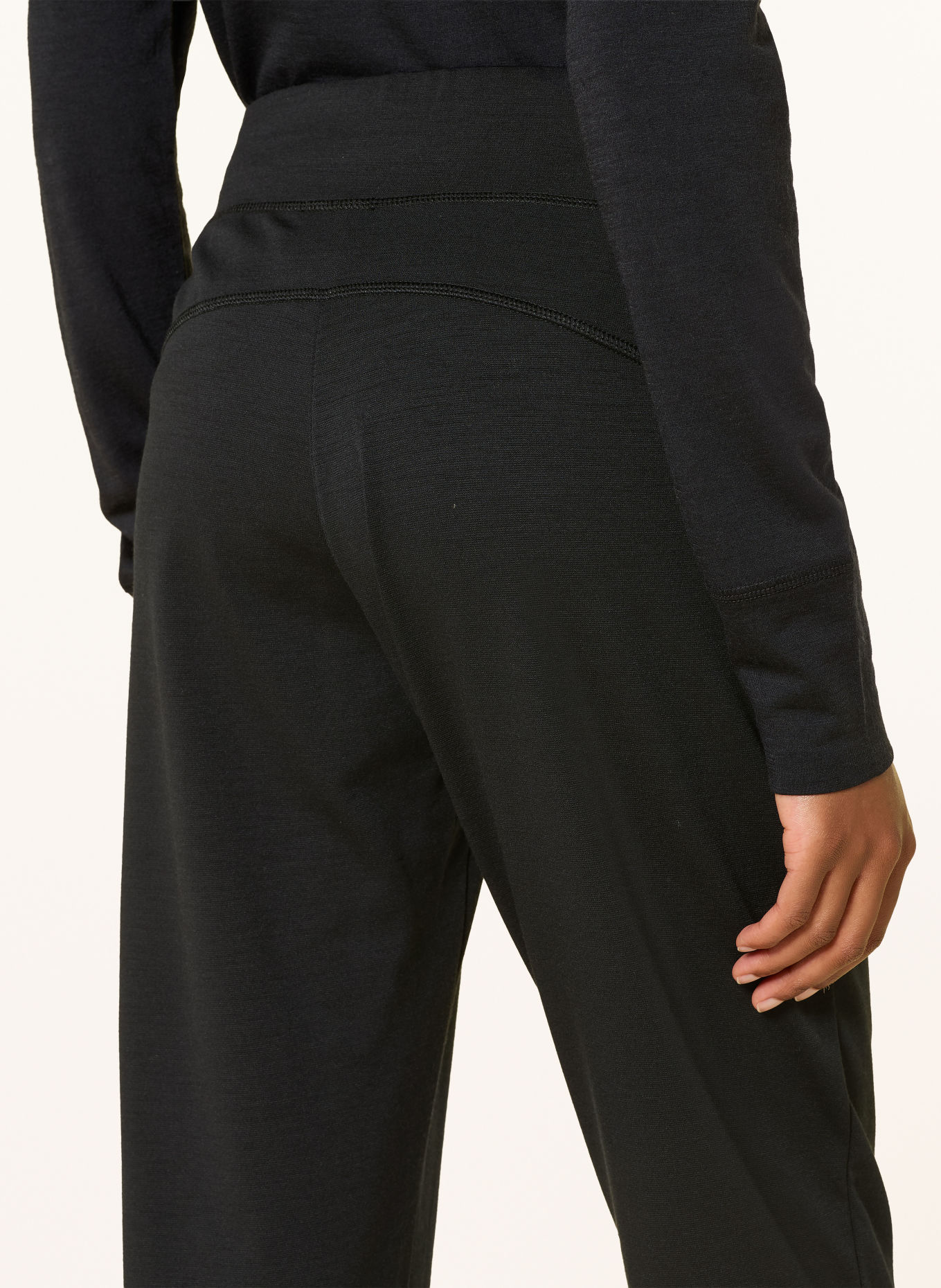 super.natural Pantalon en molleton YOBO: NOIR