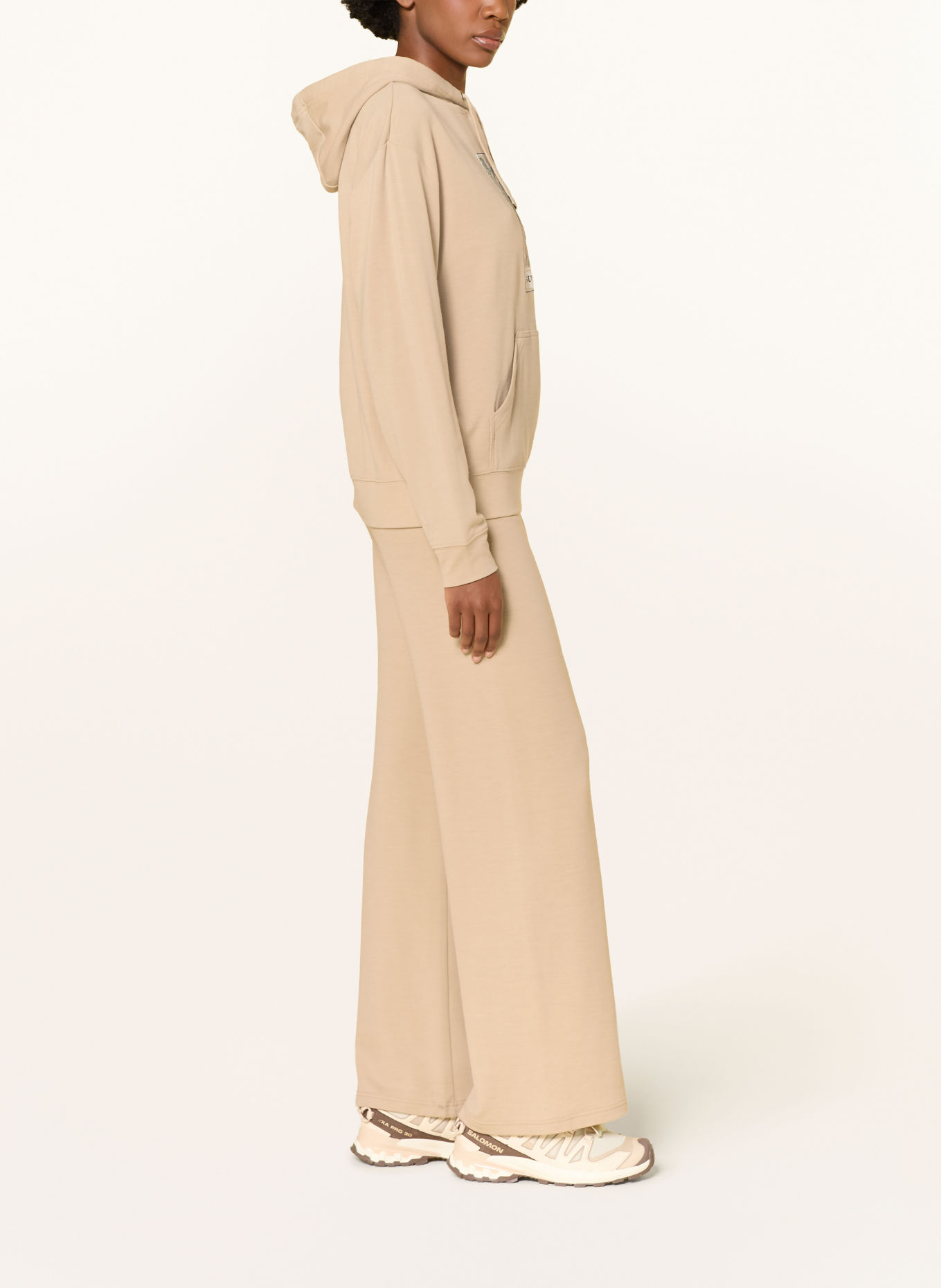 super.natural SNOWDROPS Hoodie with Merino Wool: BEIGE