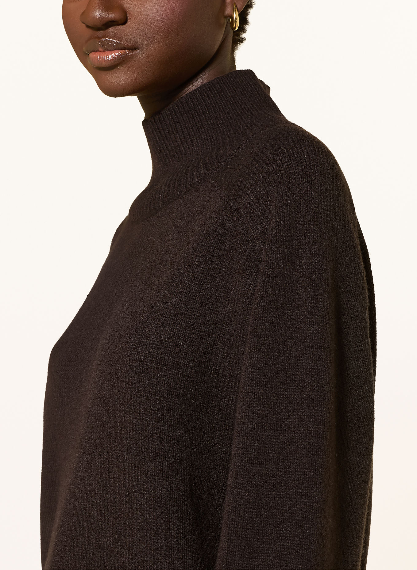 Oui Sweater: DARK BROWN