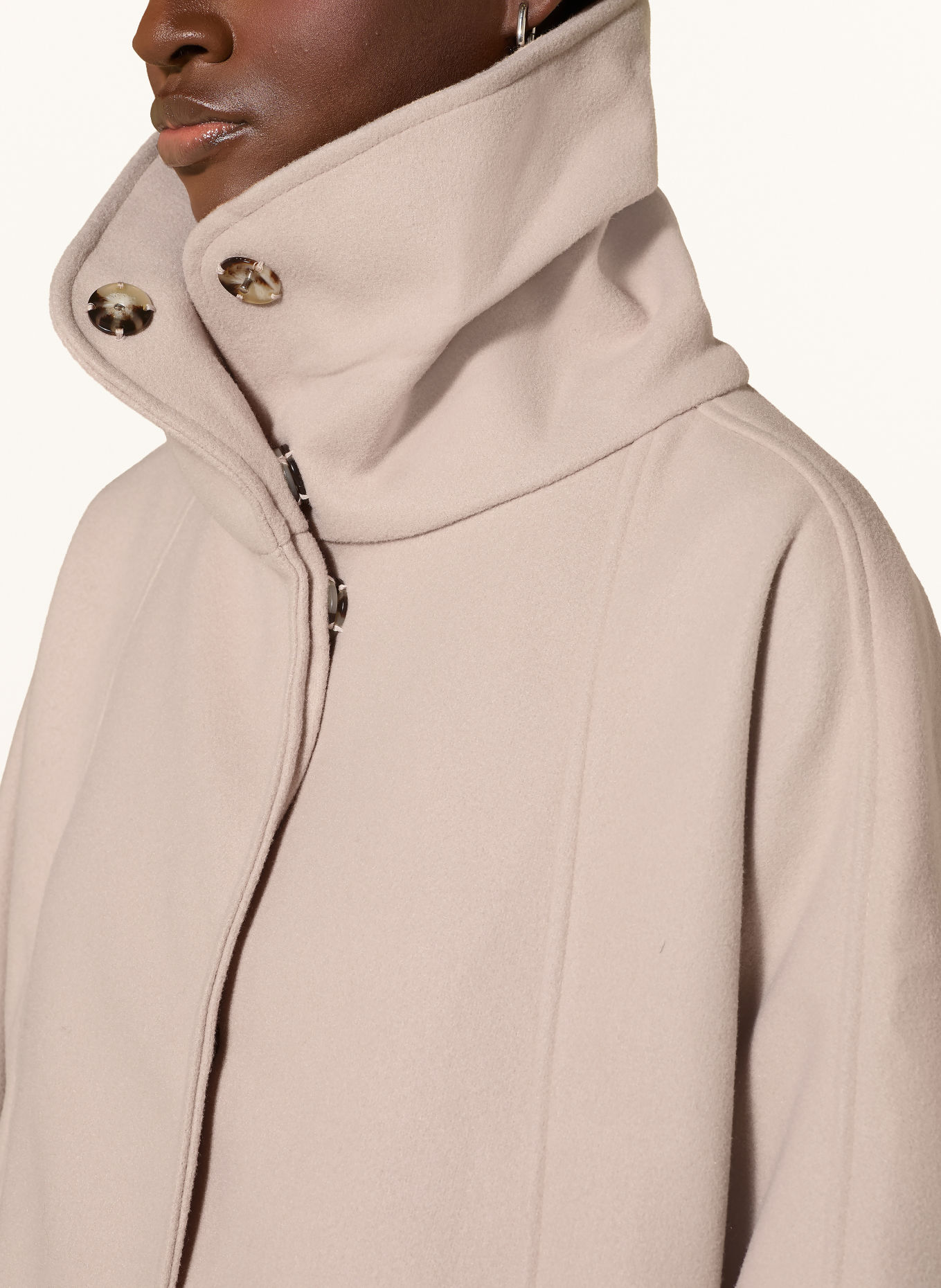 CARTOON Jacket: BEIGE