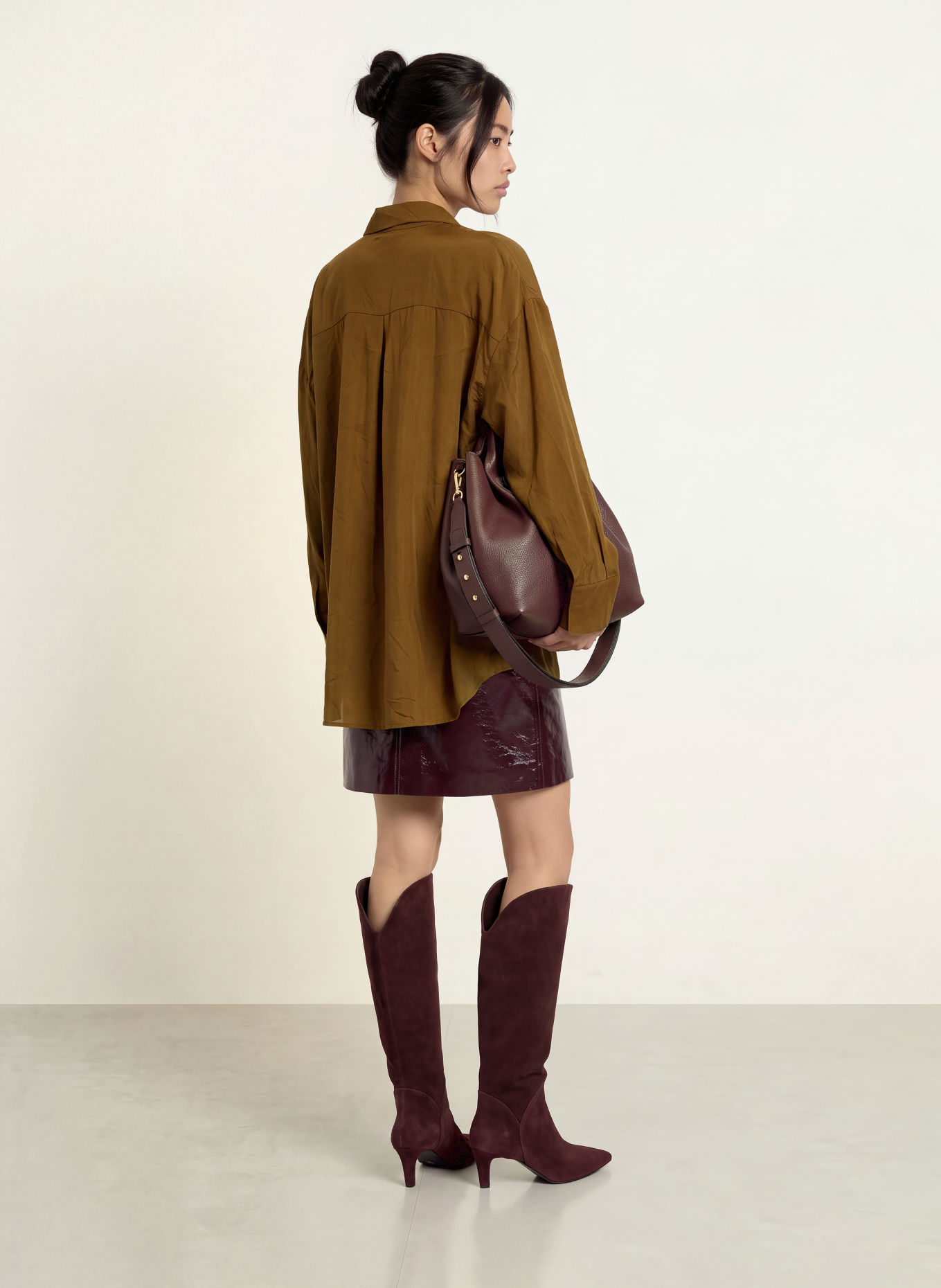 ELEH Oversized-knytblus: BRUN