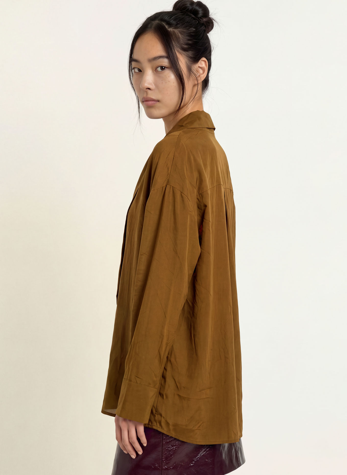 ELEH Oversized-knytblus: BRUN