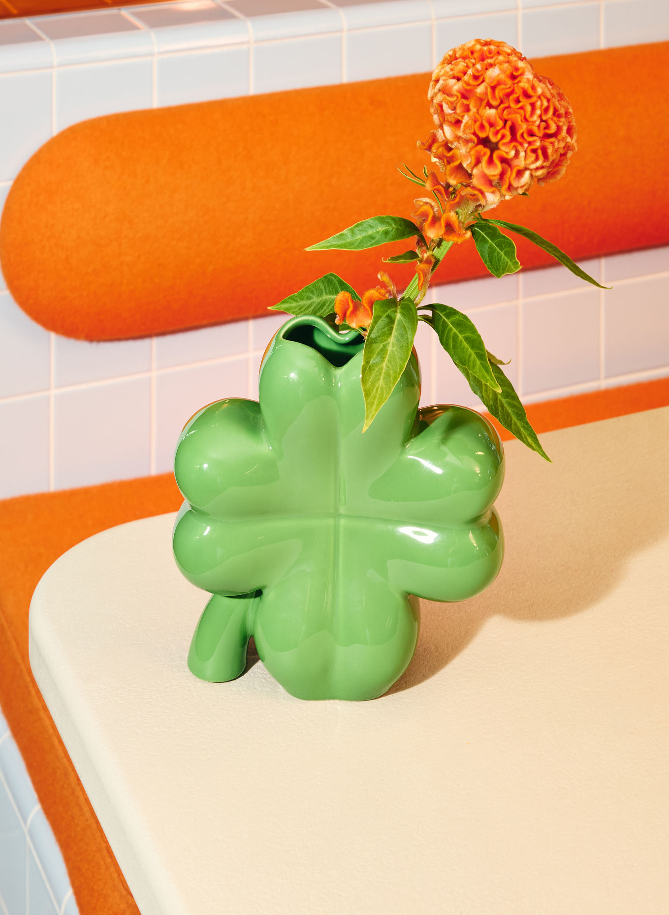 fluid MARKET CLOVER Vase: GREEN