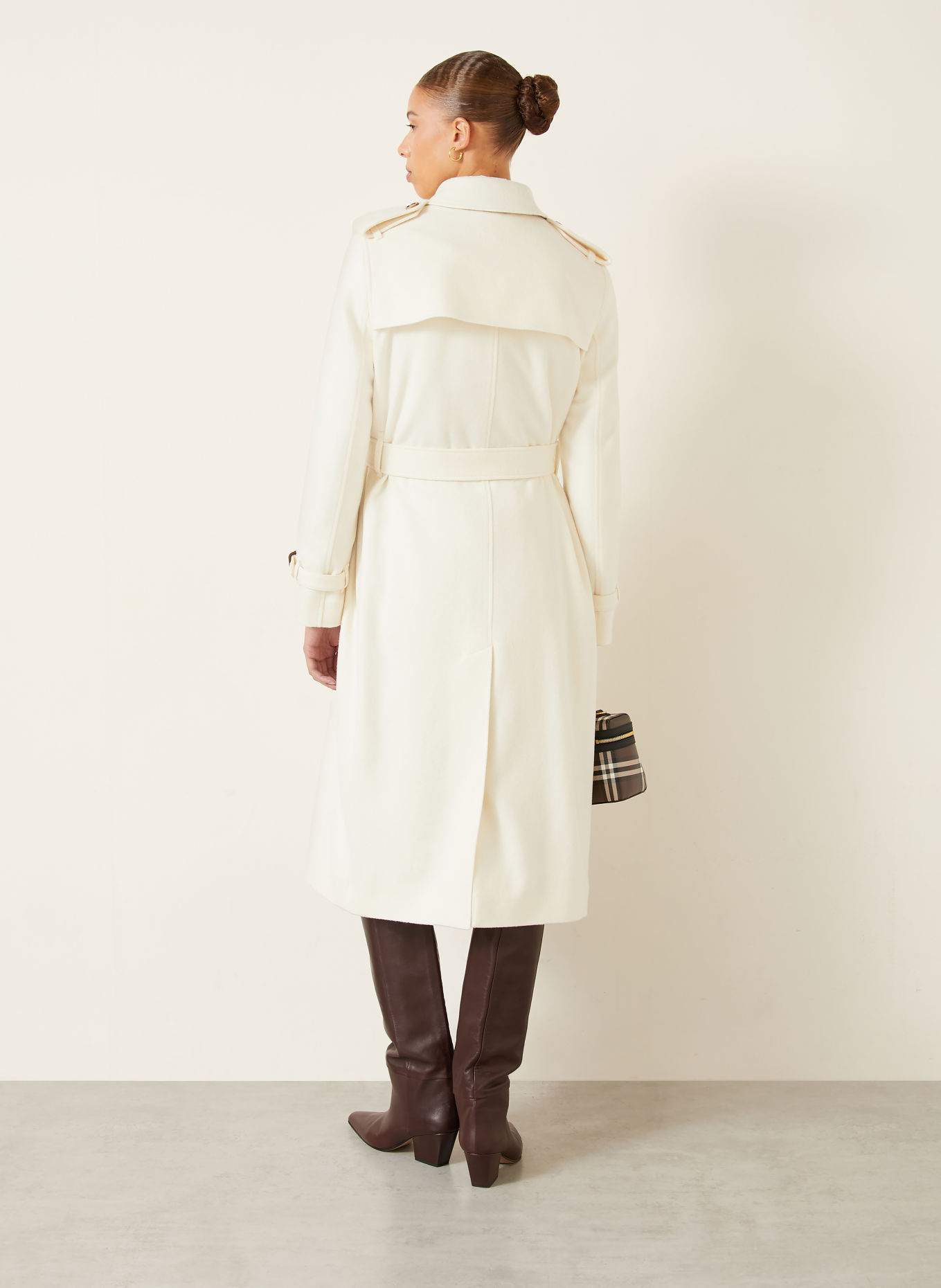 BURBERRY KENSINGTON Cashmere Trench coat: CREAM