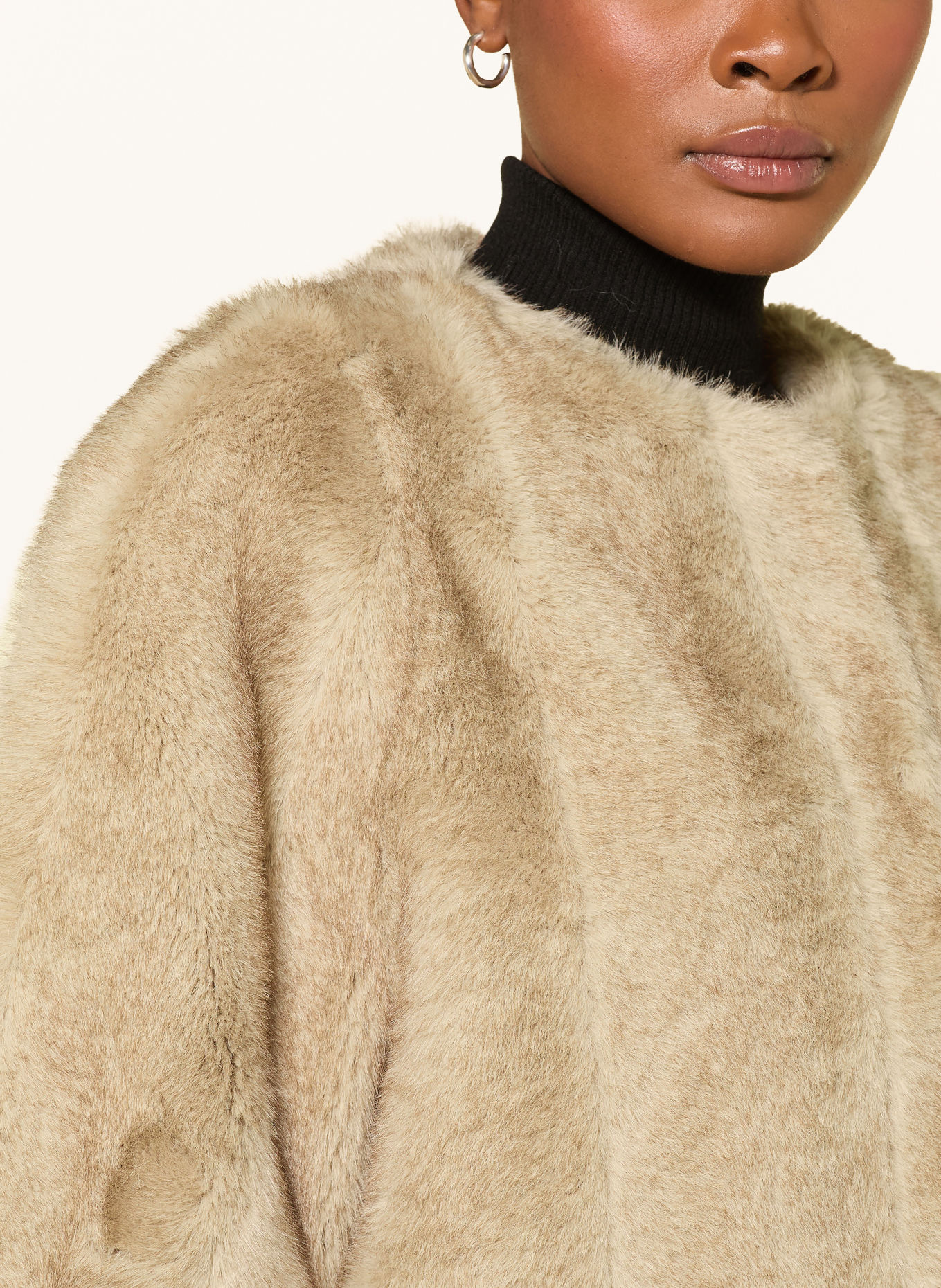 maje Kunstfell-Bolero mit abnehmbarem Schal: BEIGE