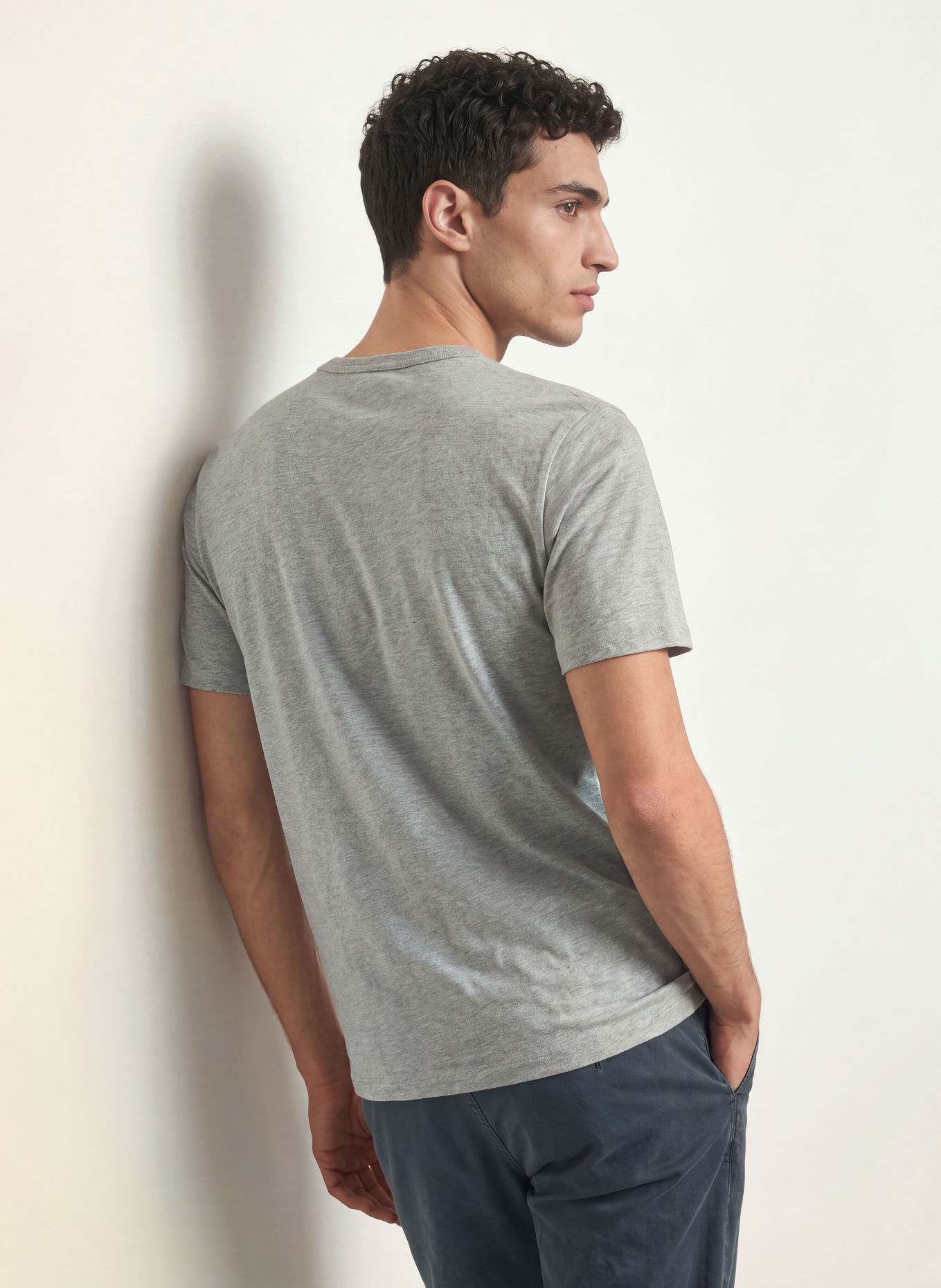FAHERTY T-Shirt: GRAU