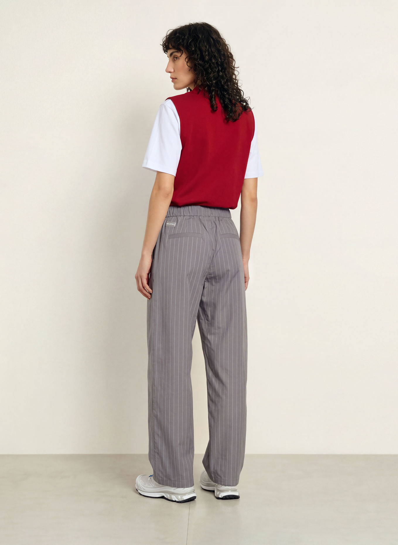 OH APRIL Sweat-spencer BRIELLA: DONKERROOD