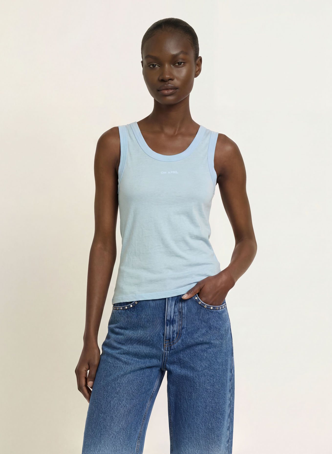 OH APRIL Top JUNIE: HELLBLAU