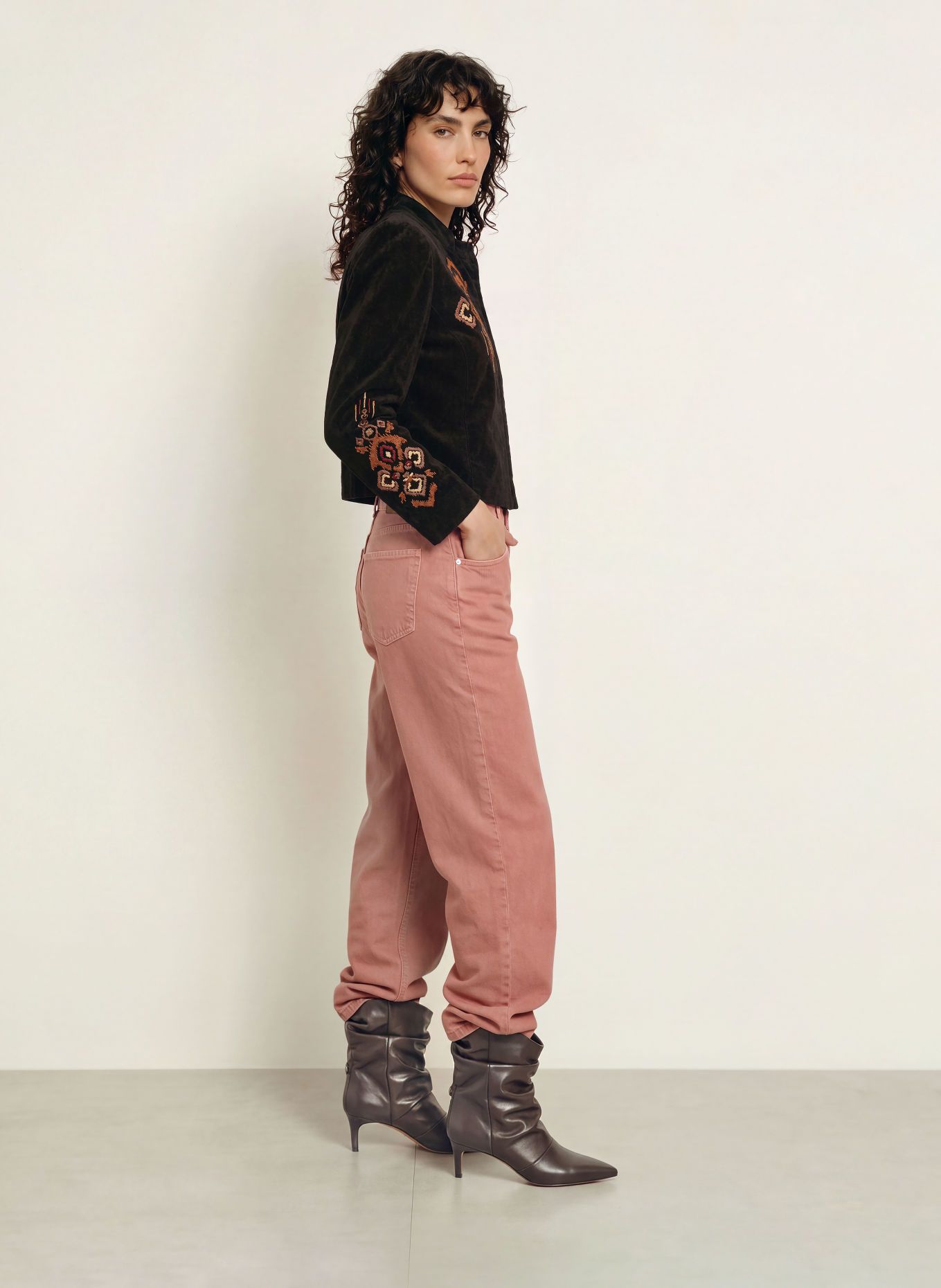 ba&sh BAYA Boxy jacket in Velvet: BLACK / BROWN / BEIGE