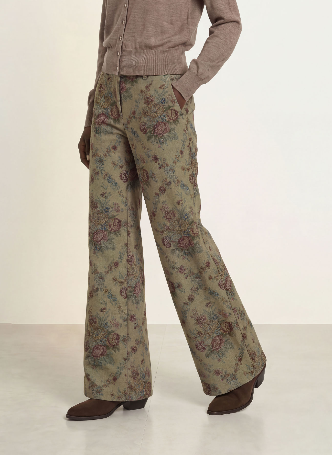 ba&sh Marlenehose REMEA aus Jacquard: KHAKI / DUNKELROT / OLIV