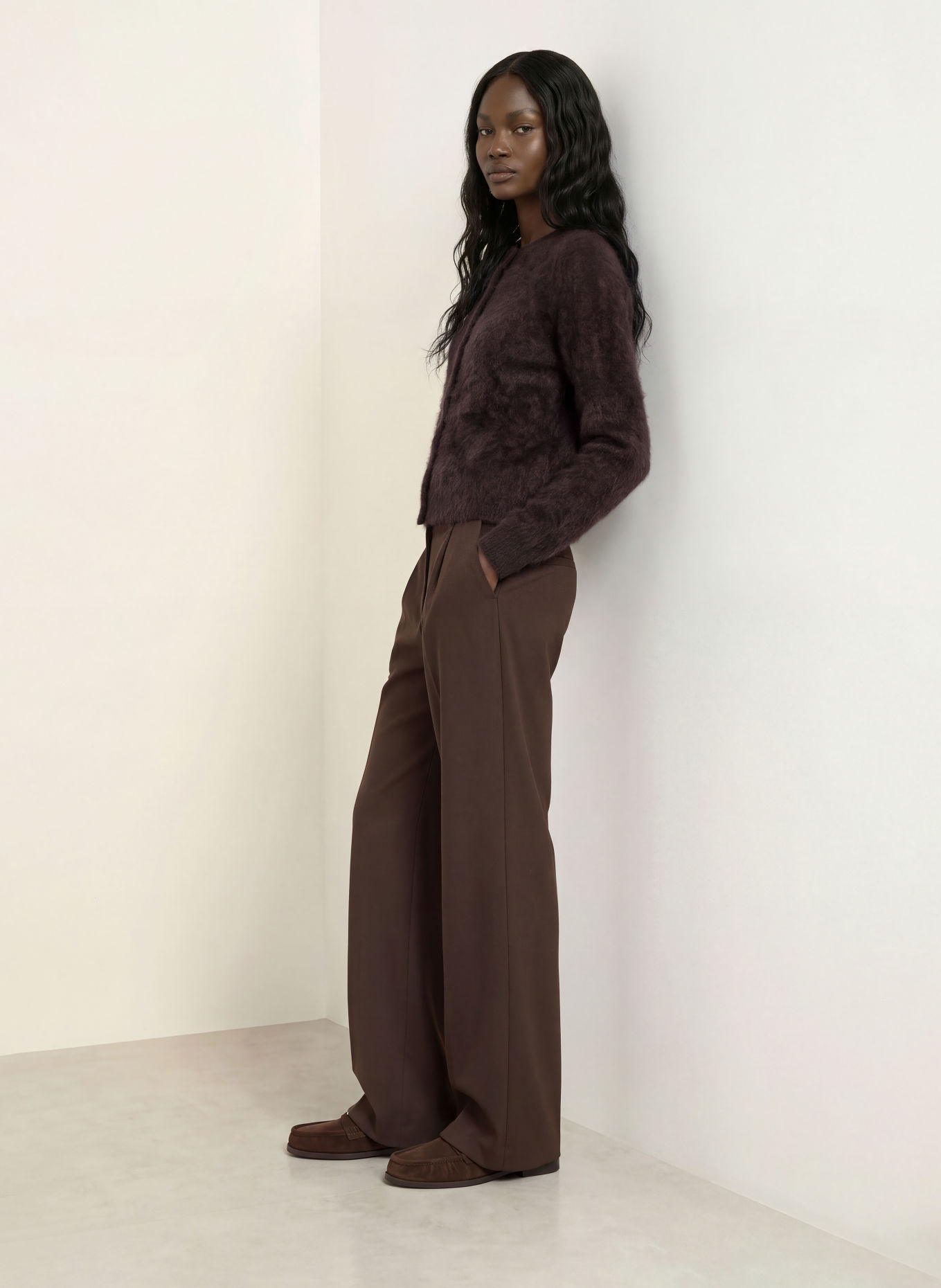 ARKET Gilet en cachemire: MARRON FONCÉ