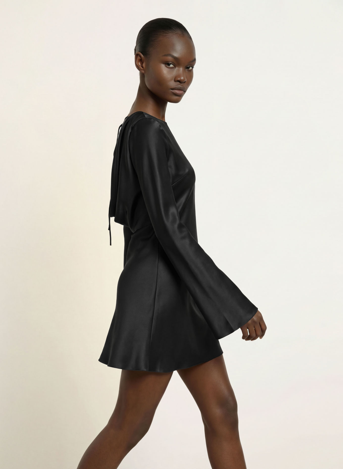 SERENITY Cocktailkleid STEFANIA aus Seide: SCHWARZ