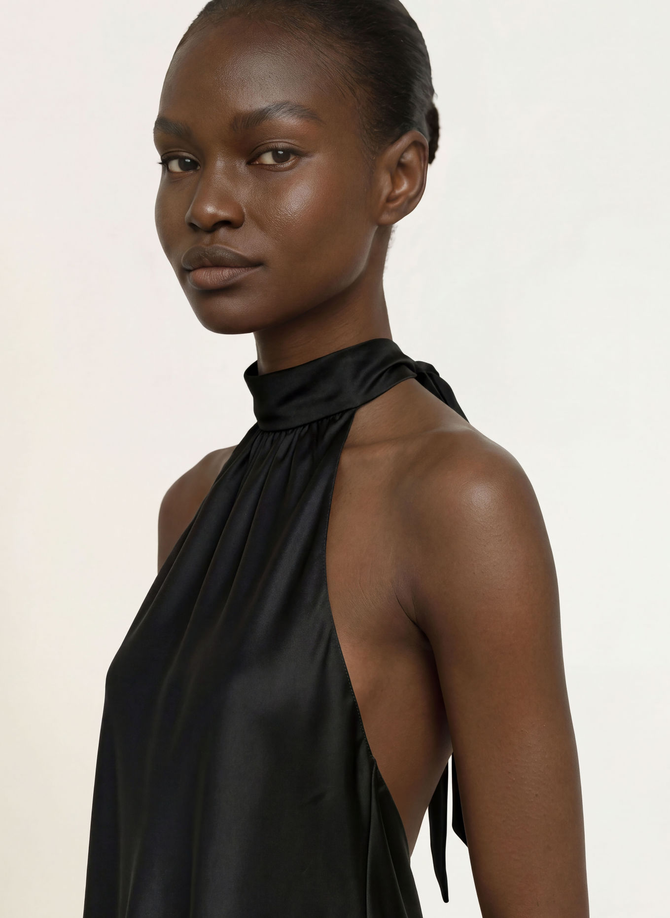 SERENITY AMORE Satin Top, made of silk: BLACK