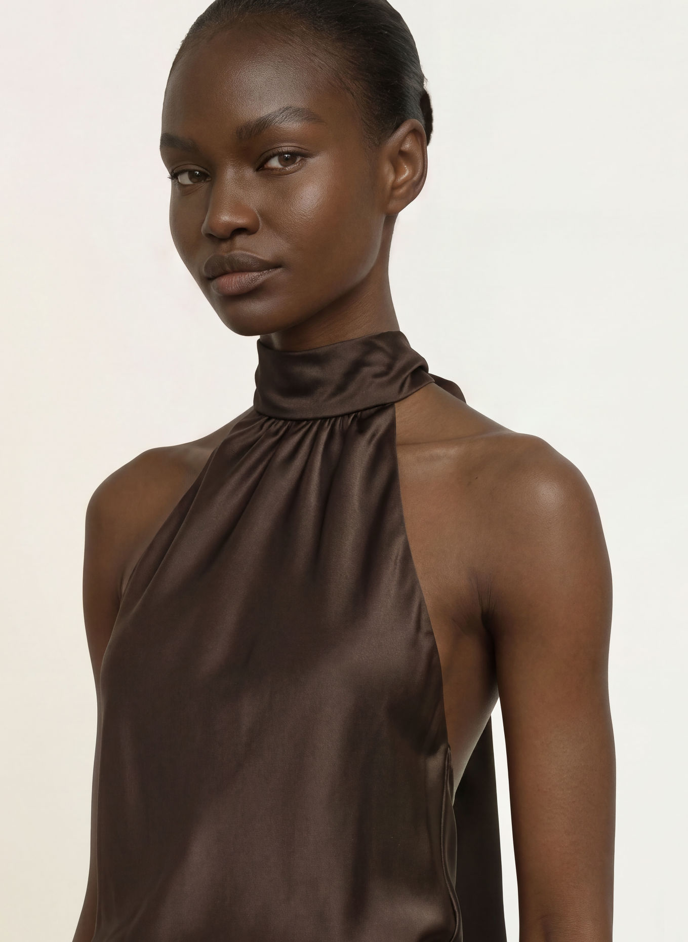SERENITY AMORE Satin Top, made of silk: DARK BROWN