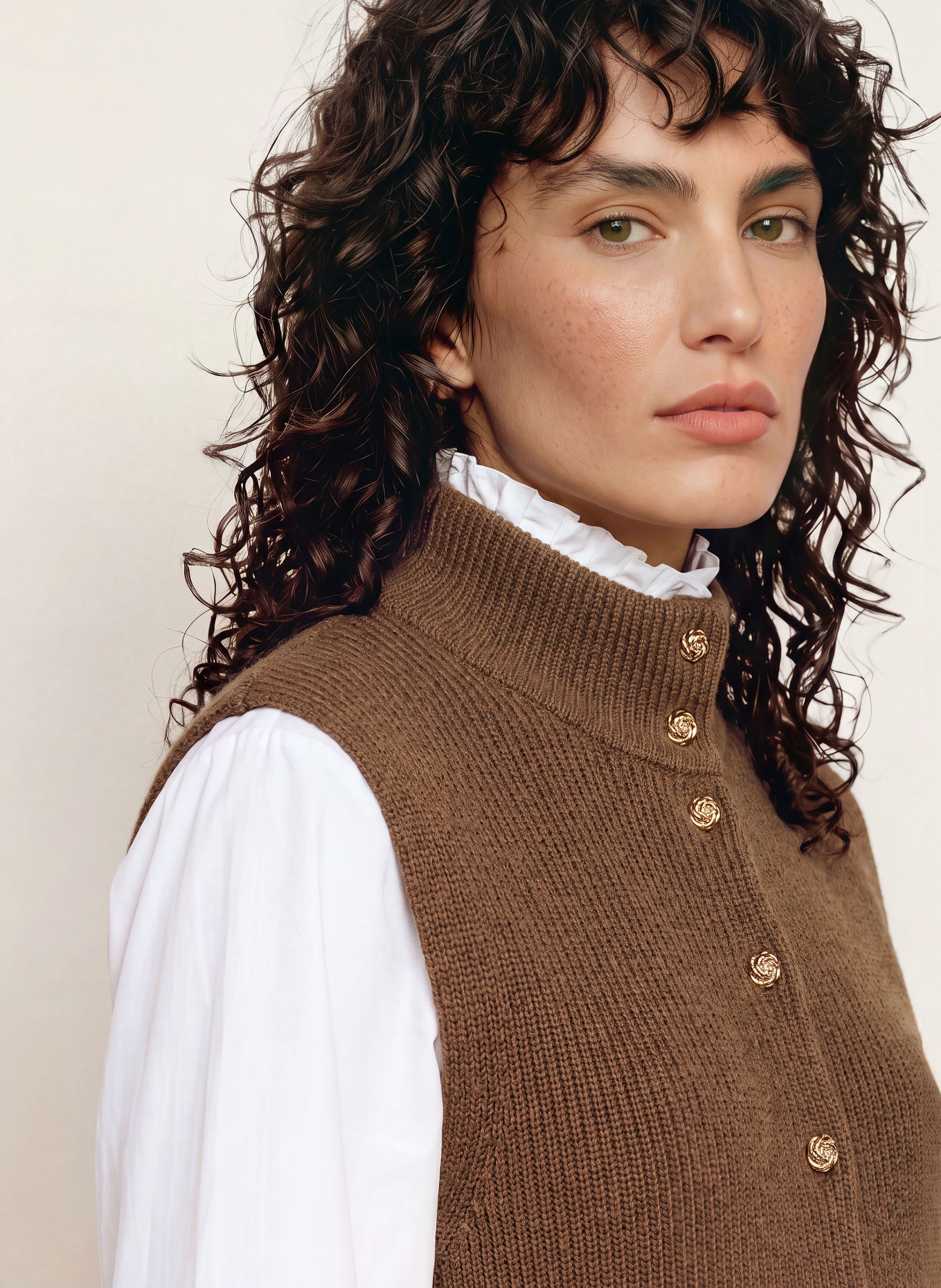 SANDRO Strickweste: TAUPE / ECRU