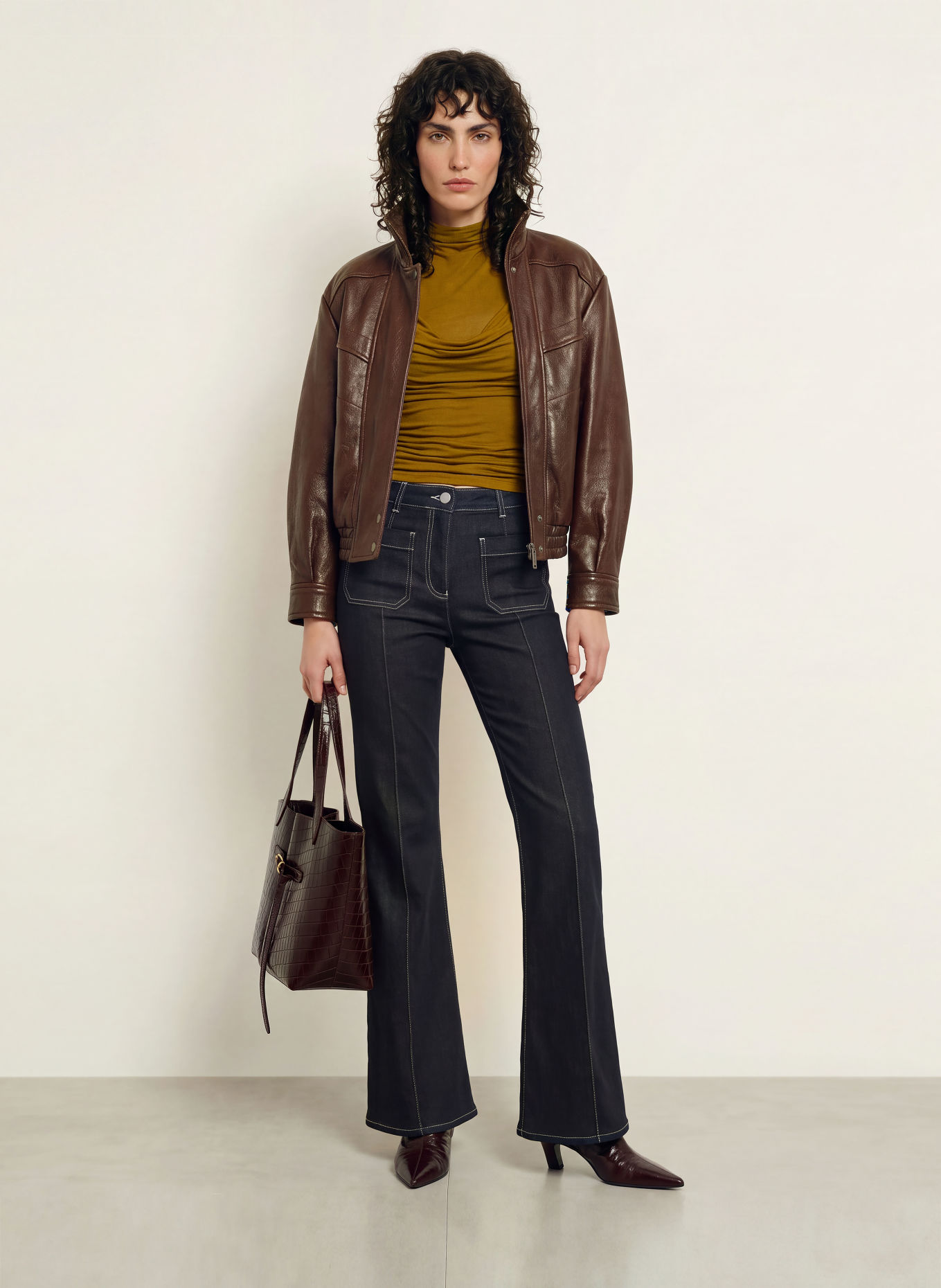 REISS Top CORINNE: KAKI
