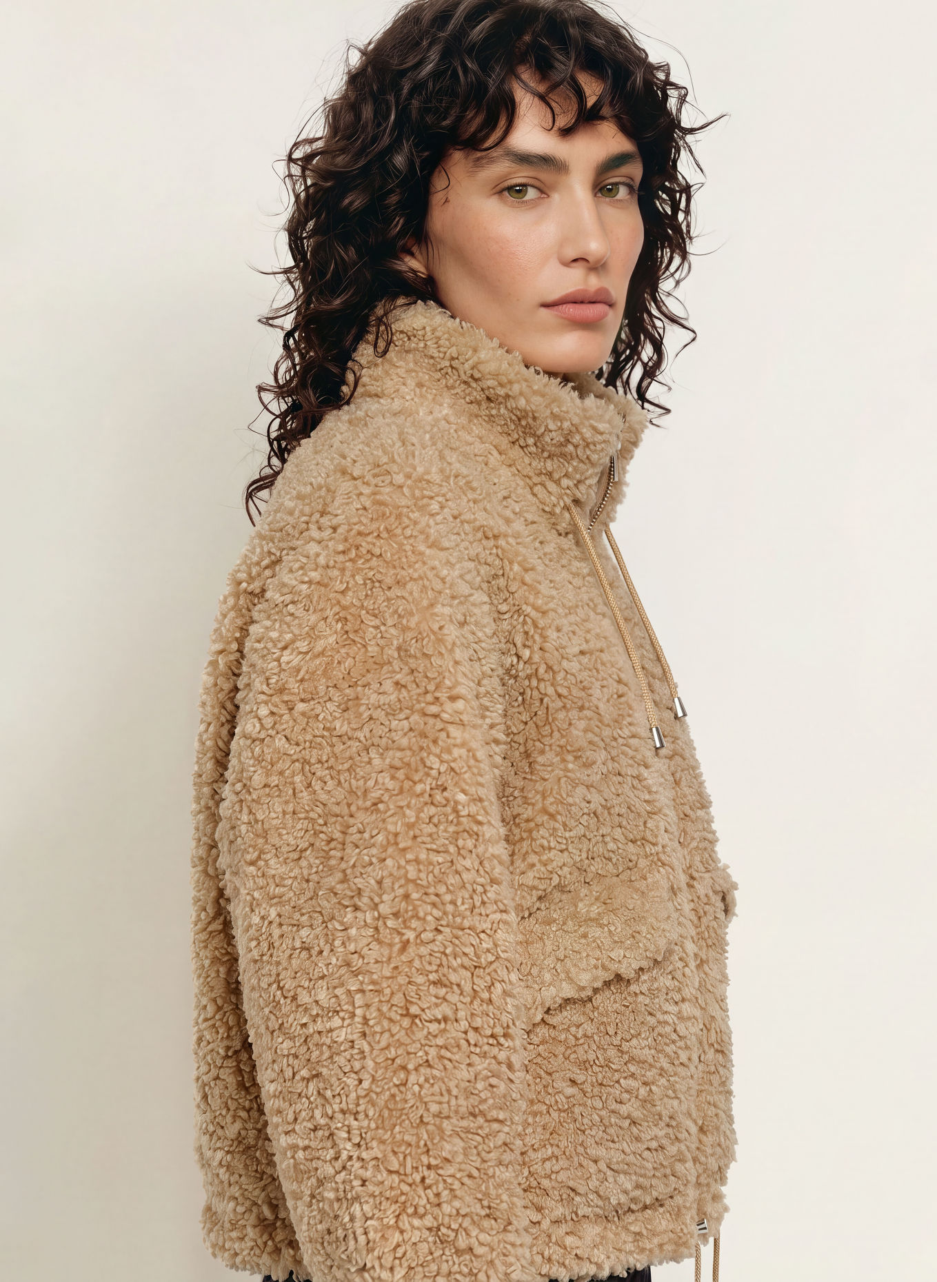 ba&sh Teddyfell-Jacke SONJO: BEIGE