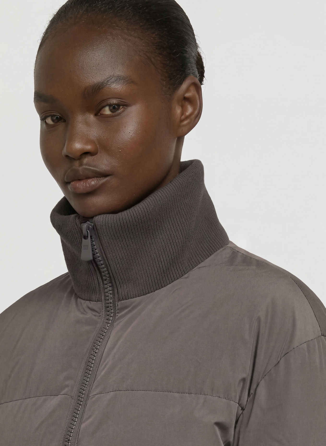 EA7 EMPORIO ARMANI Steppjacke TRAIN CONTEMPORARY: DUNKELGRAU