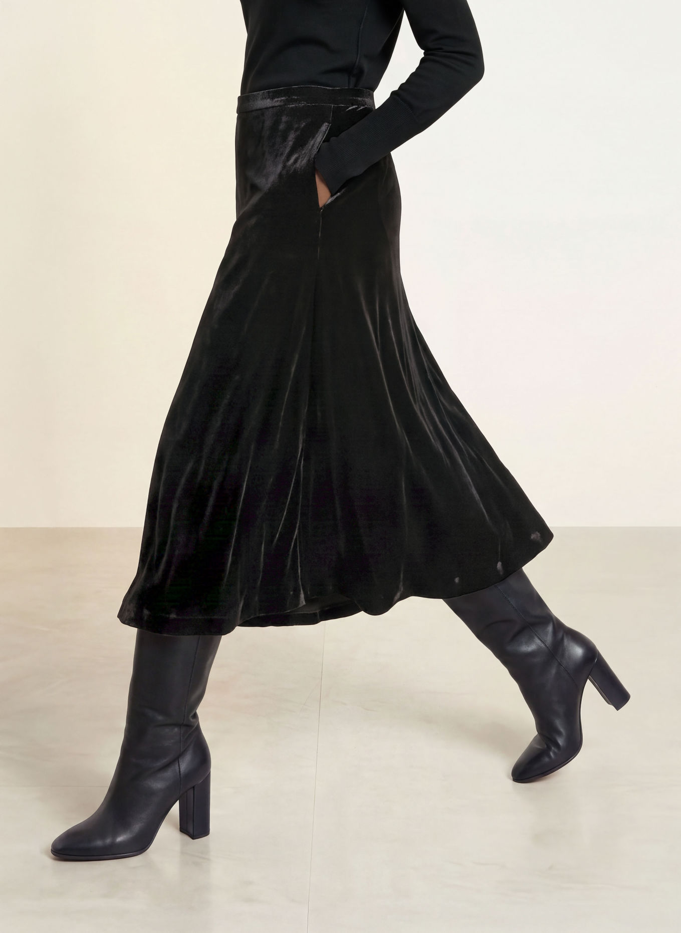 ALLSAINTS Samtrock NALIA: SCHWARZ