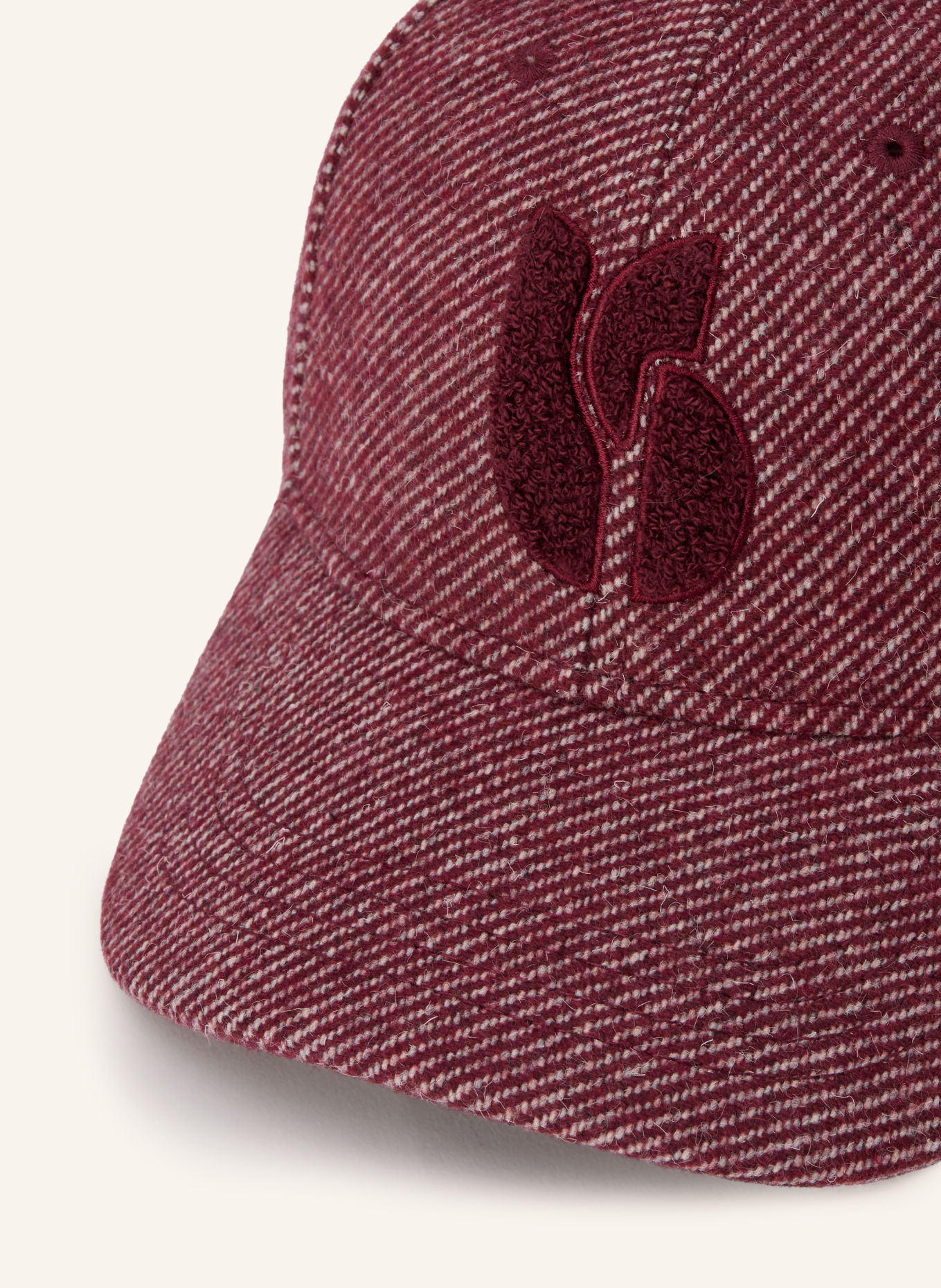 ba&sh Cap NEW HUGO: TMAVĚ ČERVENÁ / KRÉMOVÁ