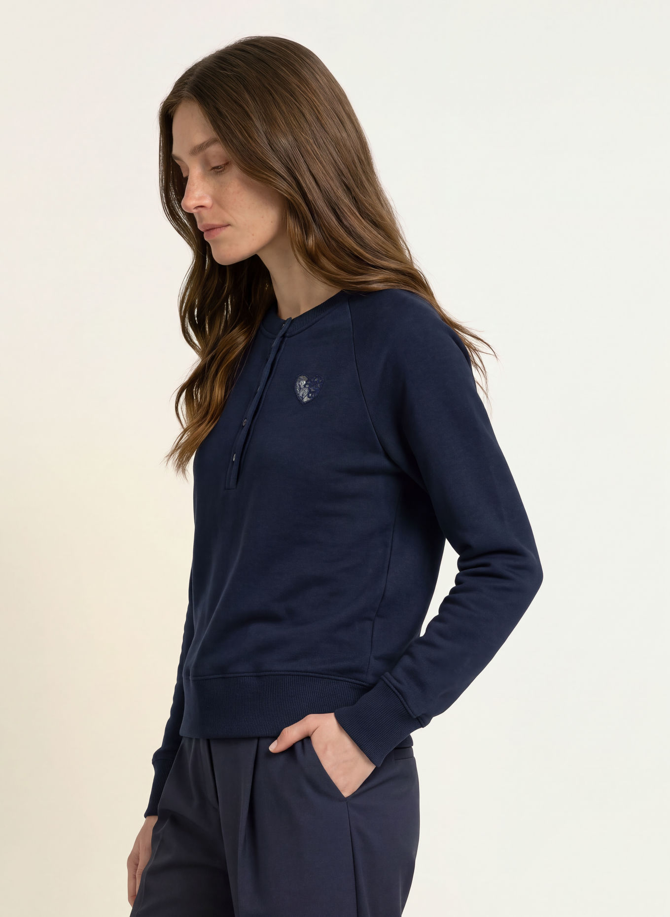 CLAUDIE PIERLOT Henley-Shirt: DUNKELBLAU